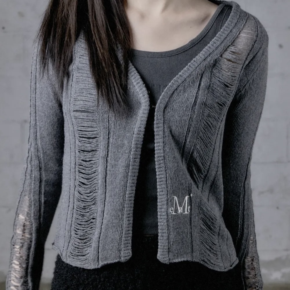 MUCENT 絎縫破洞 修身 開襟衫 兩色 韓國代購