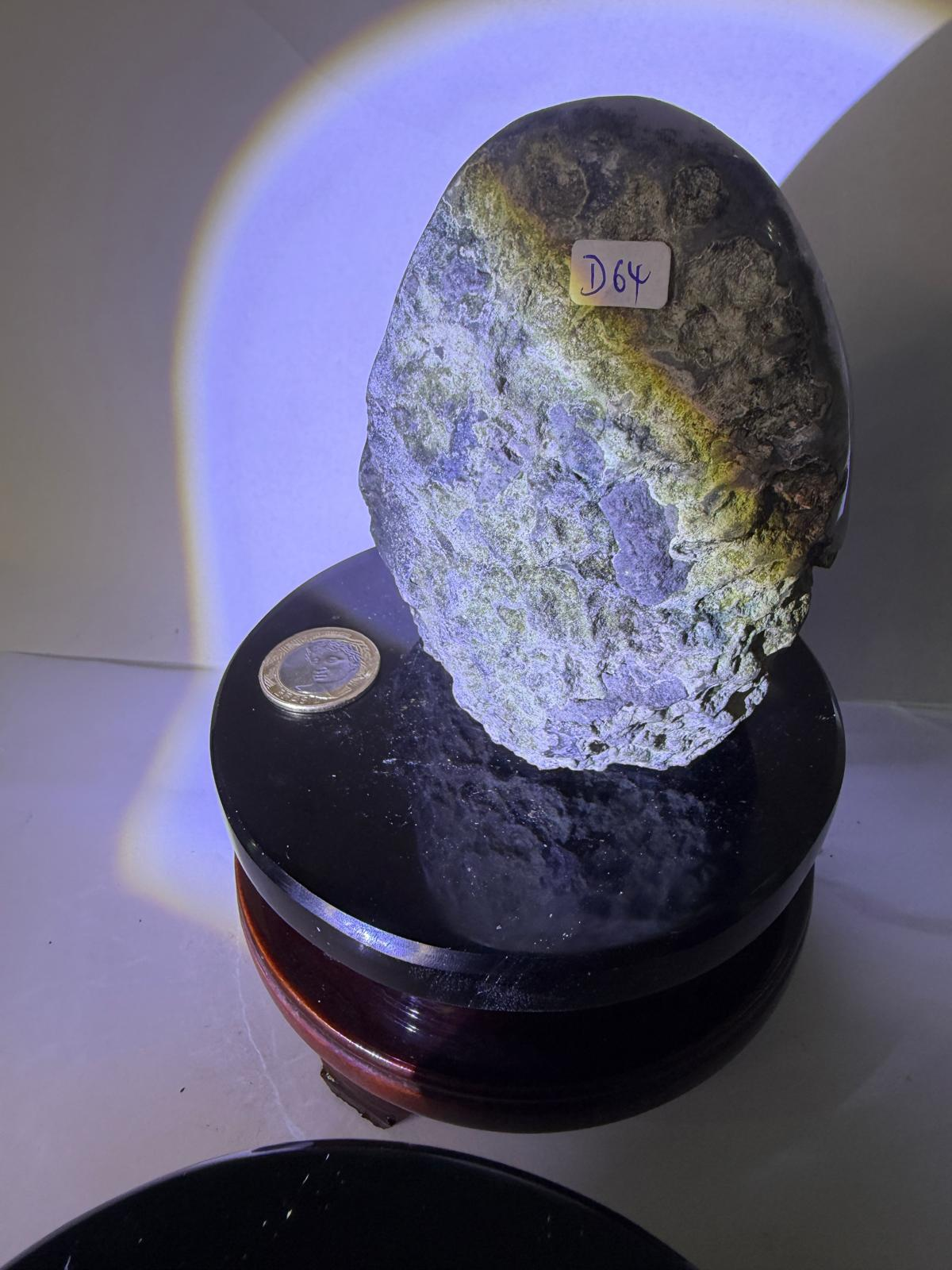 WA563 D64 頂級 SS 貨 0.65~0.75KG 水晶擺件