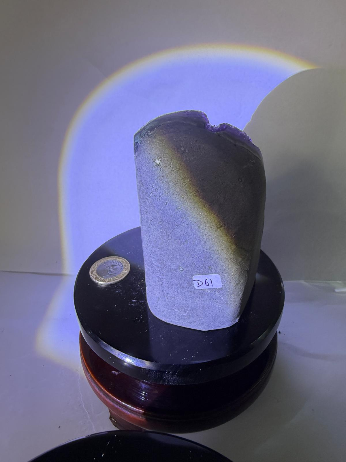 WA560 D61 頂級 SS 貨 0.65~0.75KG 水晶擺件