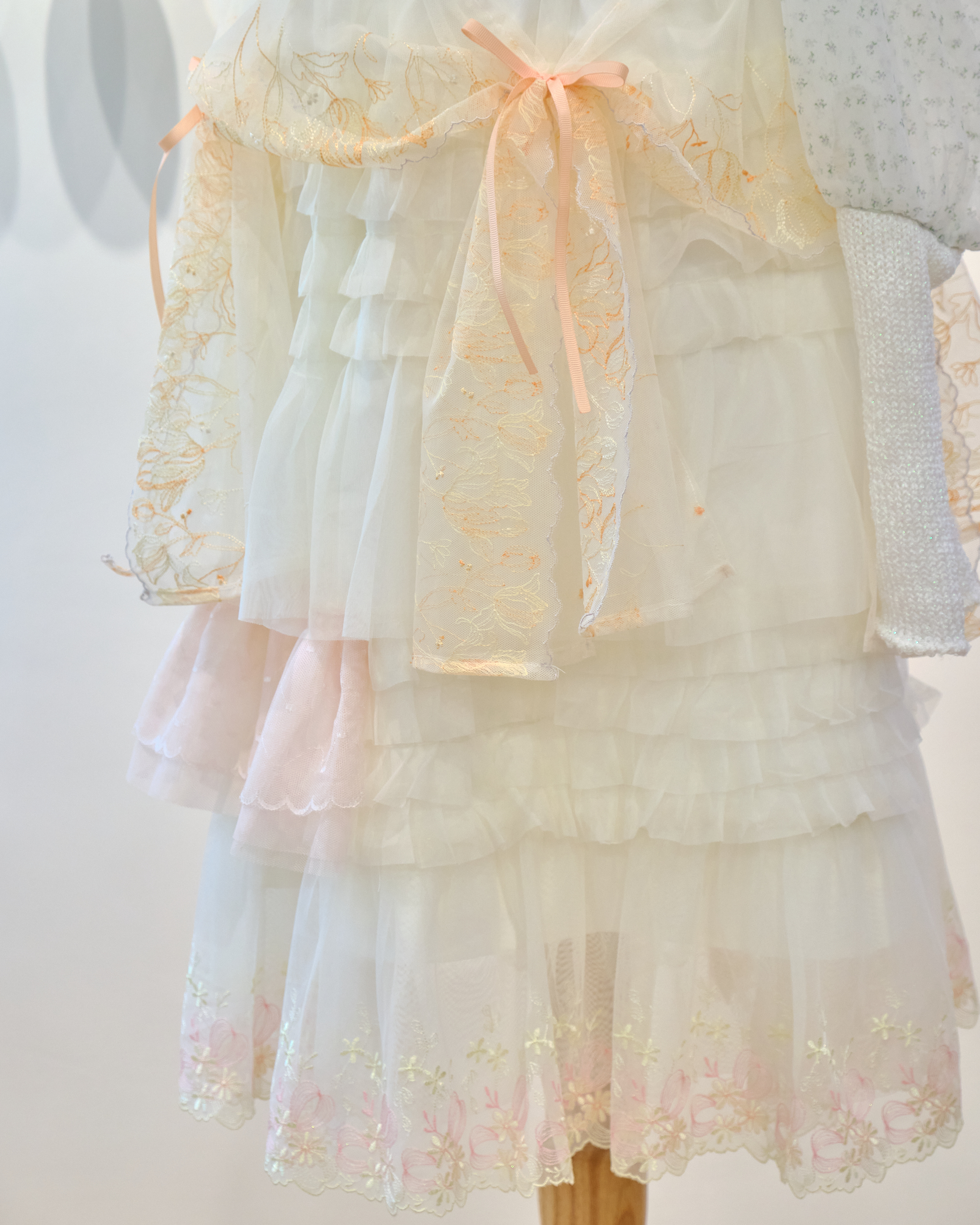 13564 Floating Ribbon Lace Tiered Medium Skirt