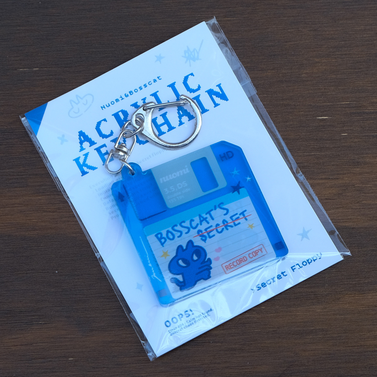 Nuomi｜壓克力吊飾｜猫老闆的秘密磁碟