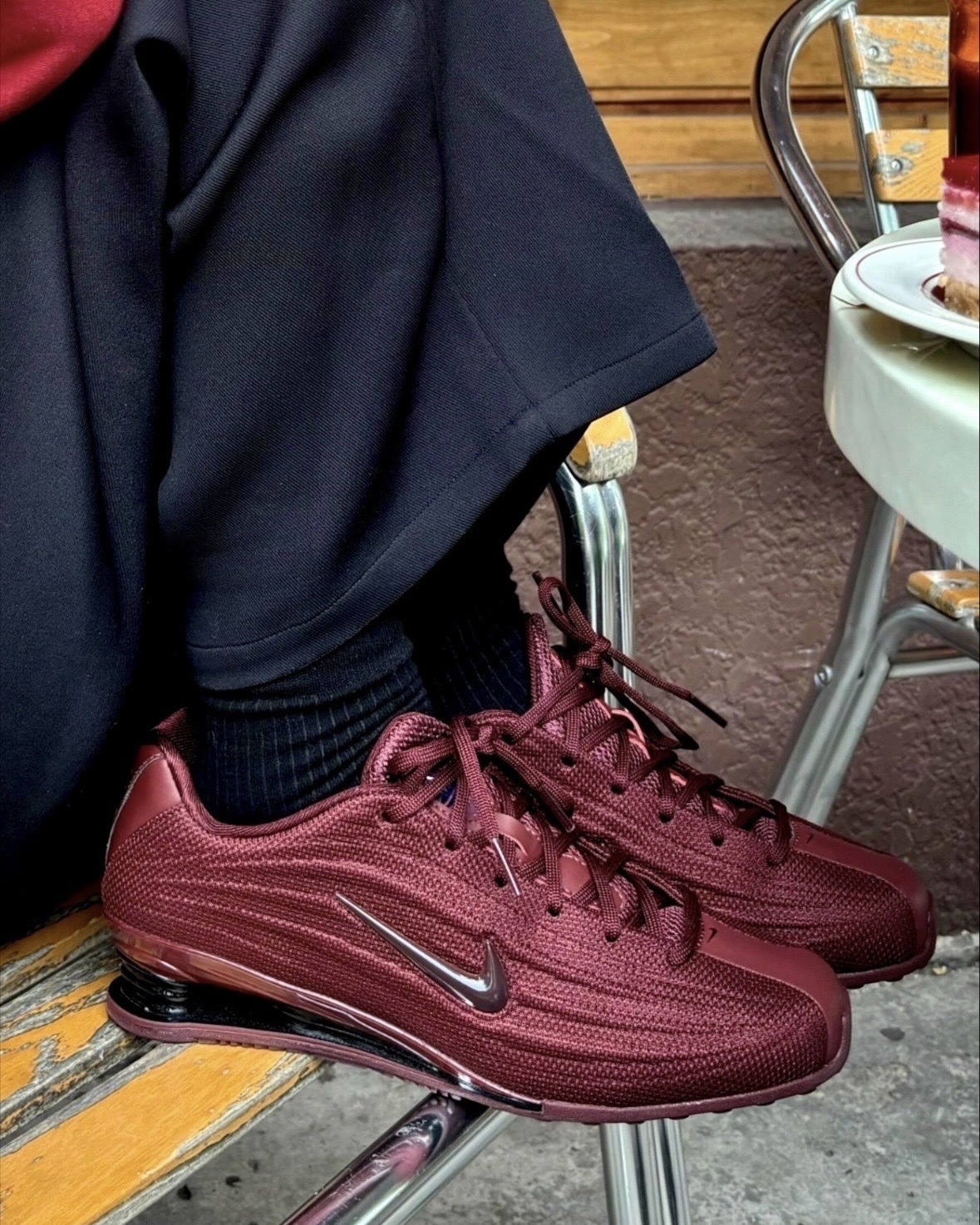 【逢甲 FUZZY】W Nike Shox Z 氣墊彈簧鞋 酒紅 HQ7540-002