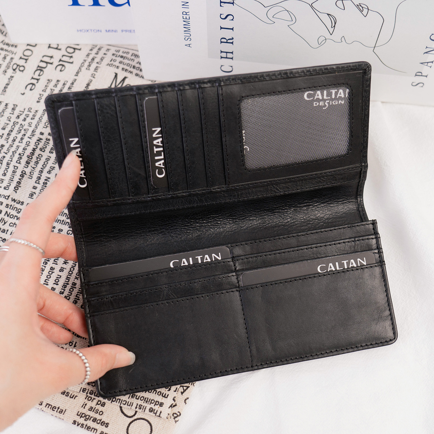 『新品上市』老爺有喜 經典不敗兩折式真皮長夾(071822bk)