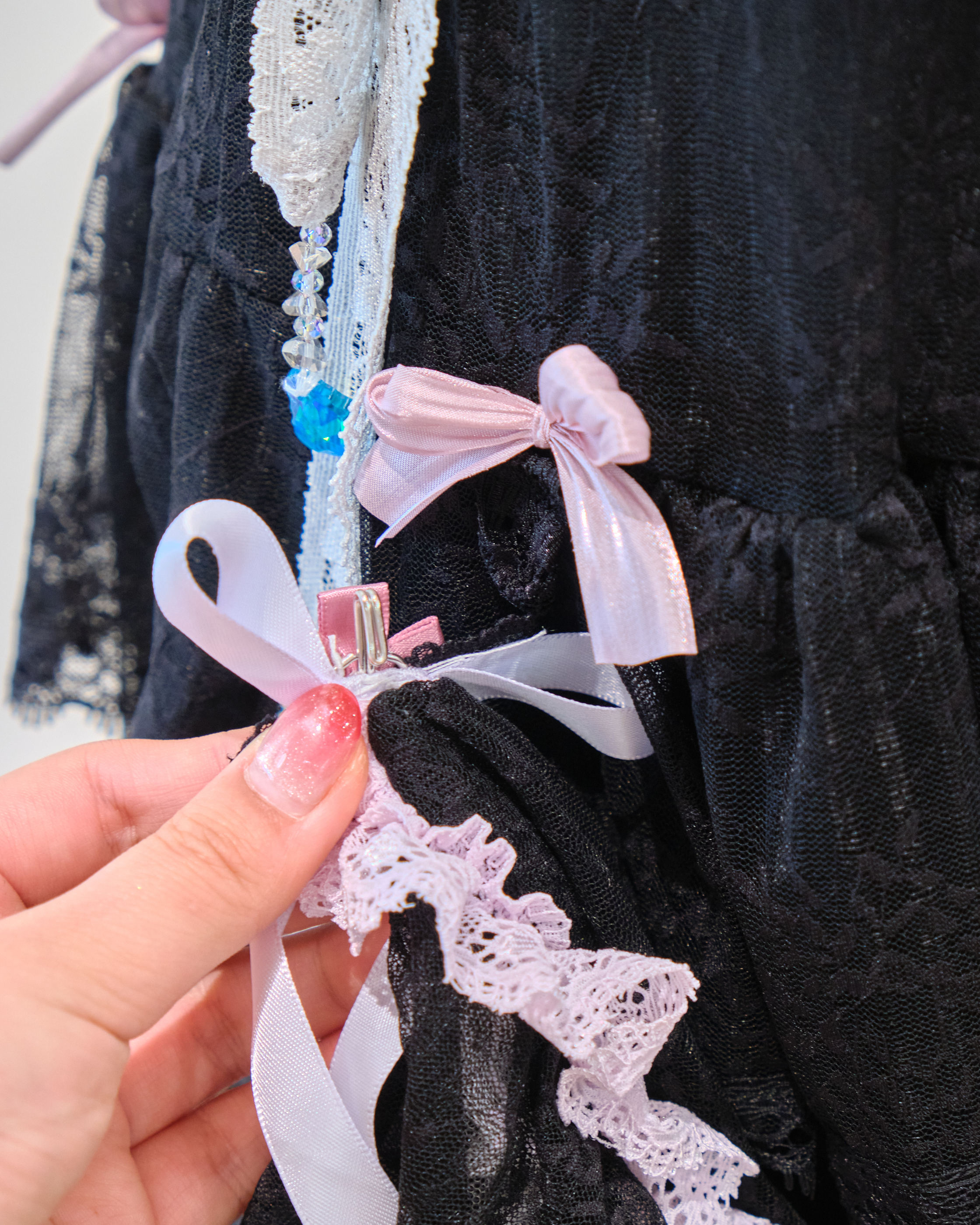 13556 2-Way Asymmetric Tiered Gauze Ribbon Skirt