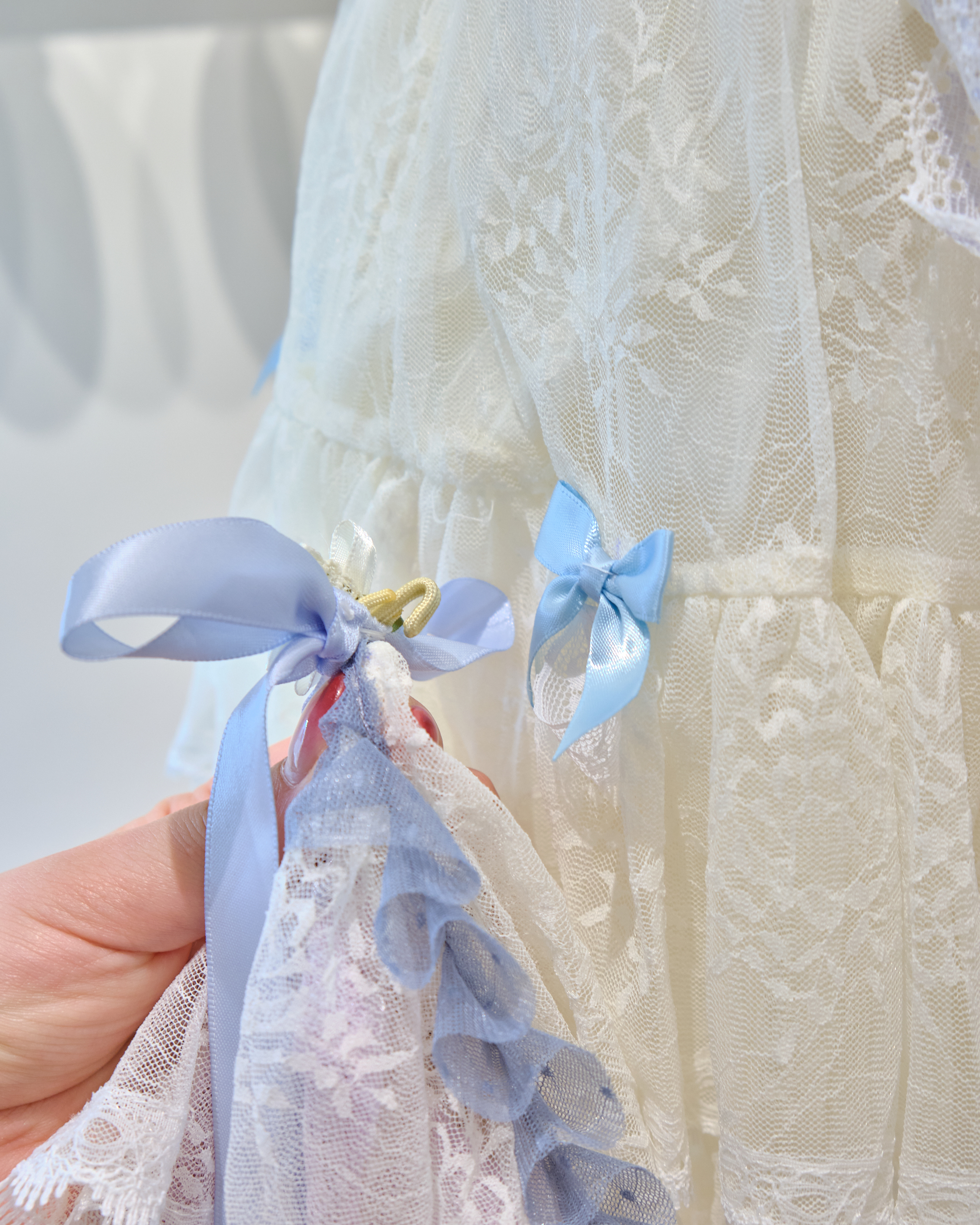 13552 2-Way Asymmetric Tiered Gauze Ribbon Skirt