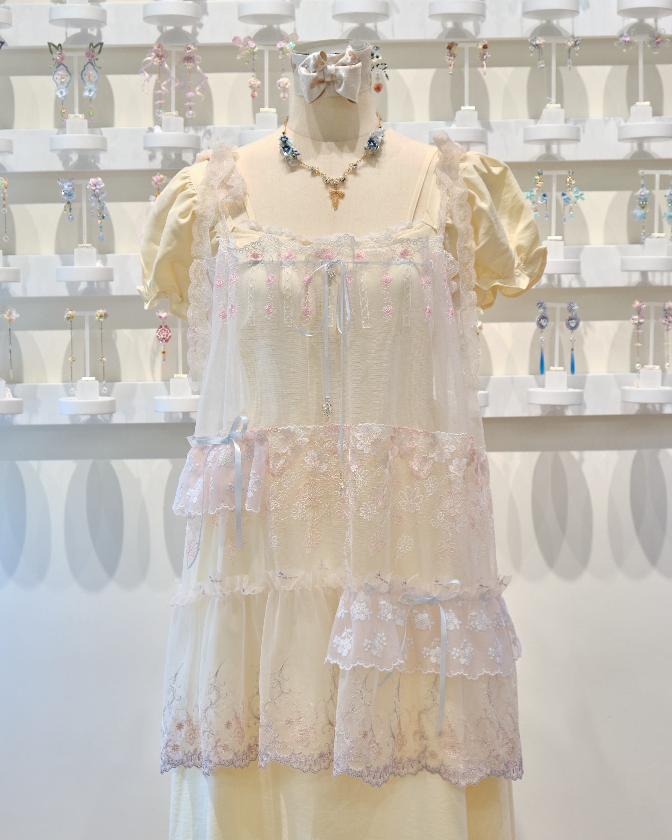 13533 2-Way Lace Ruffle Multi-Bow Romantic Camisole/Skirt