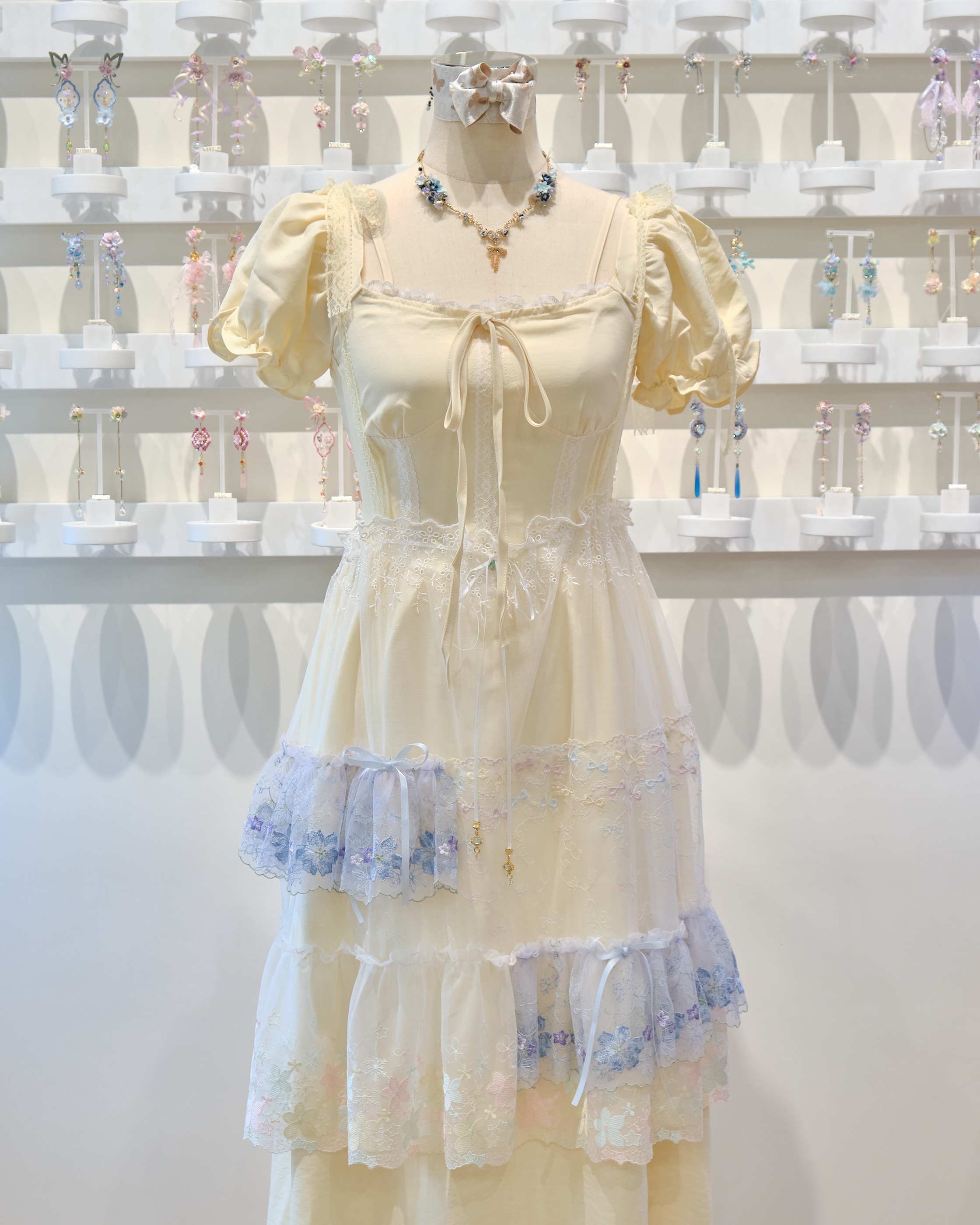 13531 2-Way Lace Ruffle Multi-Bow Romantic Camisole/Skirt