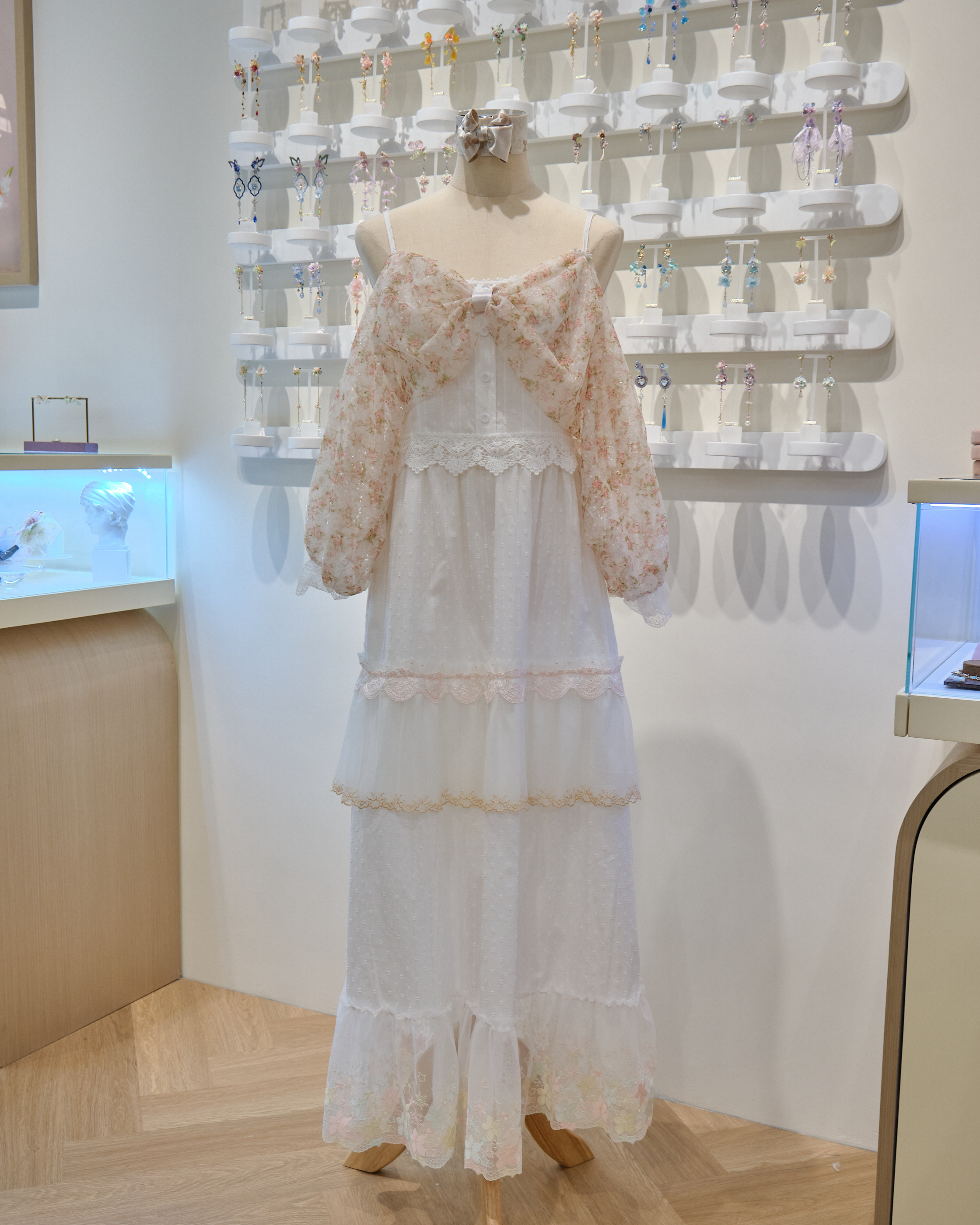 13502 2-Way Ribbon Tie Lace Dream Skirt