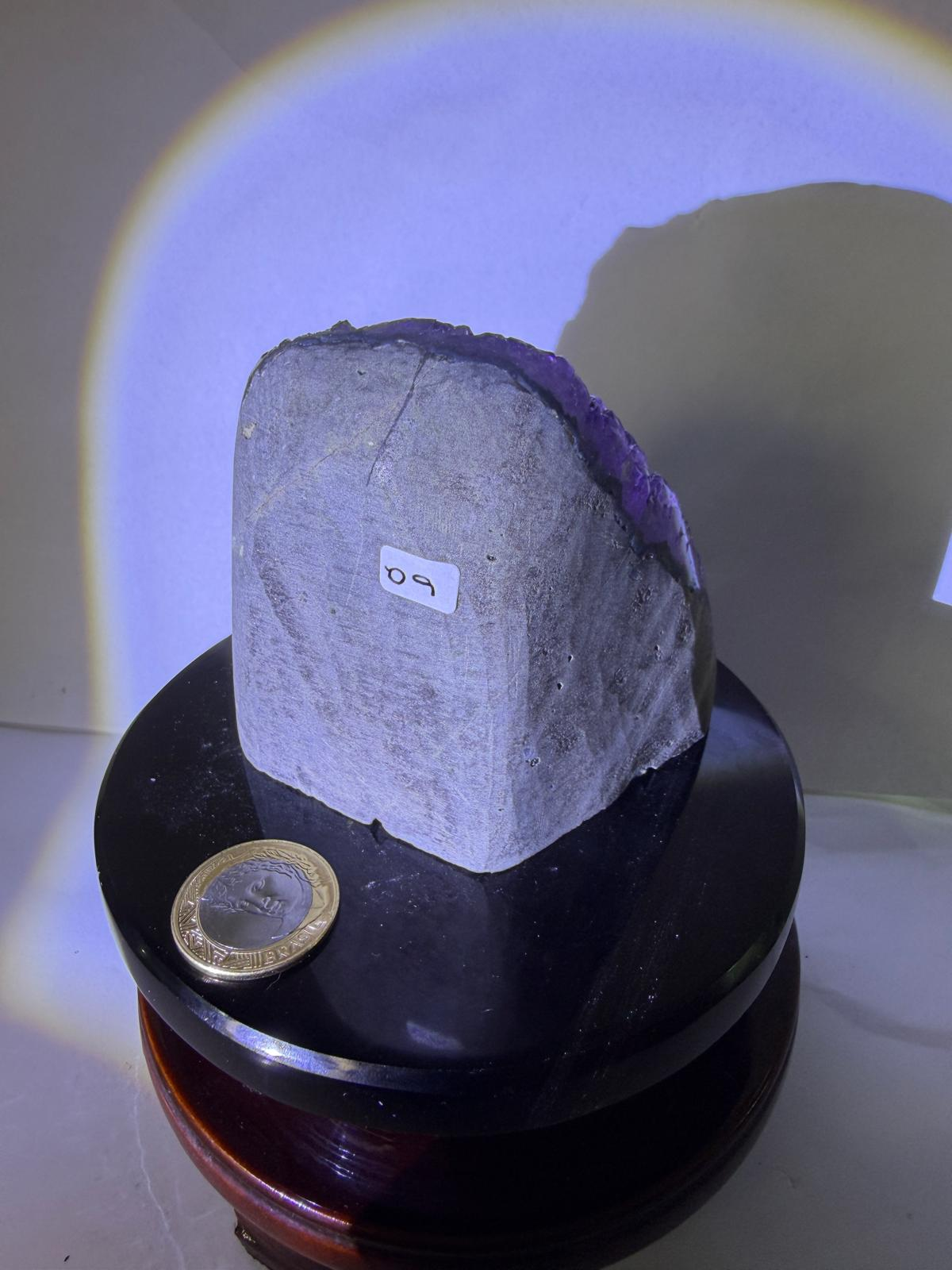 WA508 D9 頂級 SS 貨 0.65~0.75KG 水晶擺件