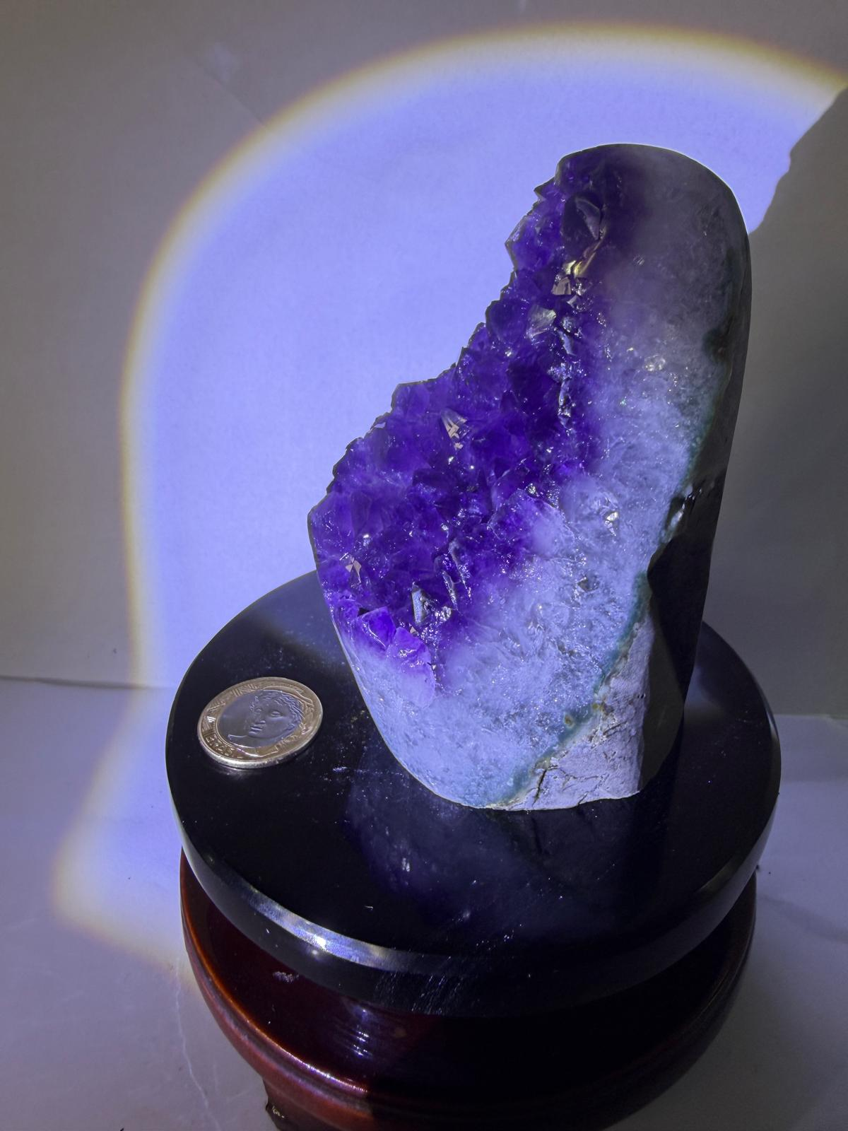 WA526 D27 頂級 SS 貨 0.65~0.75KG 水晶擺件