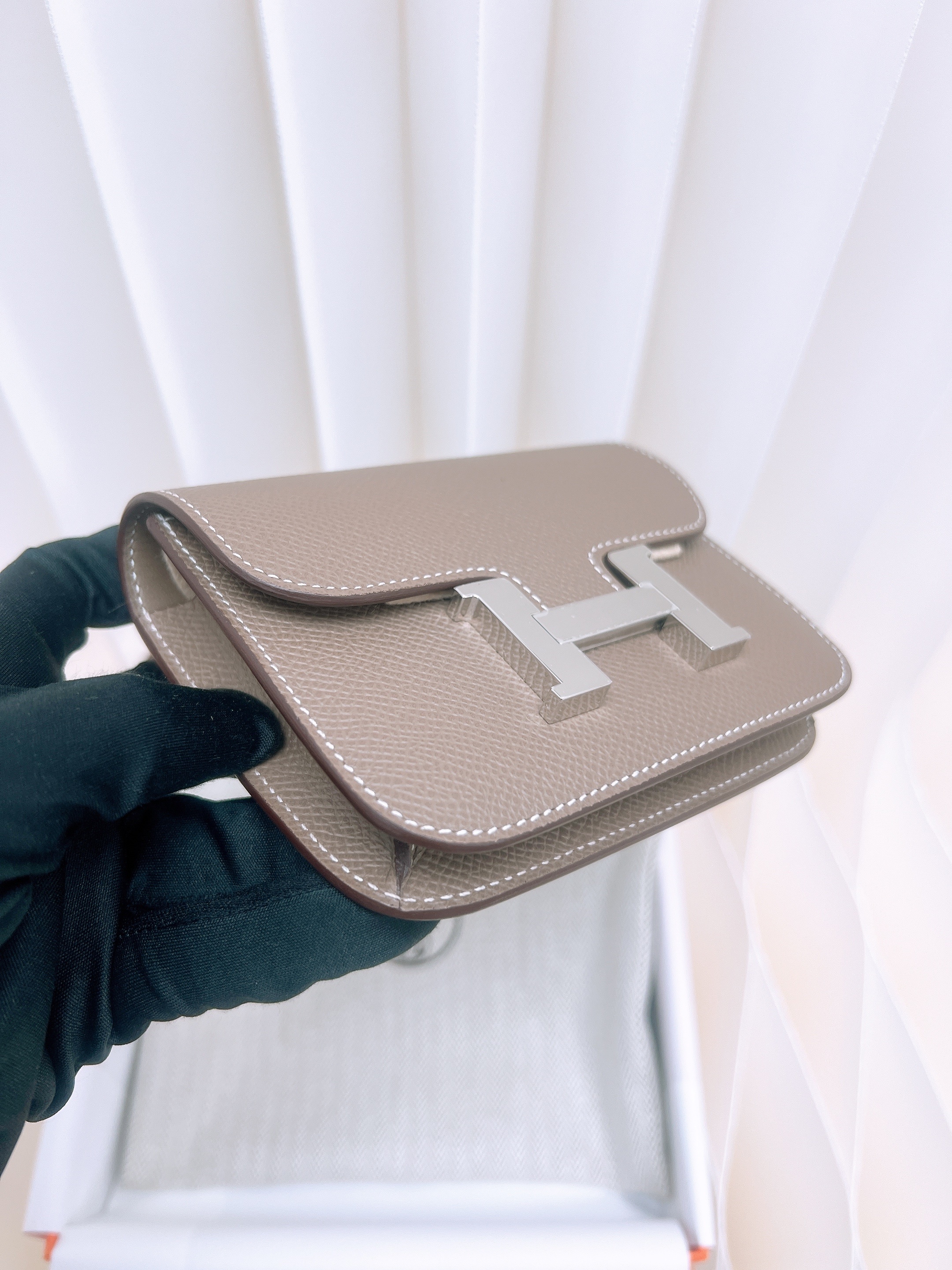 *Brand New* Hermes constance slim (etoupe PHW/ stamp K)