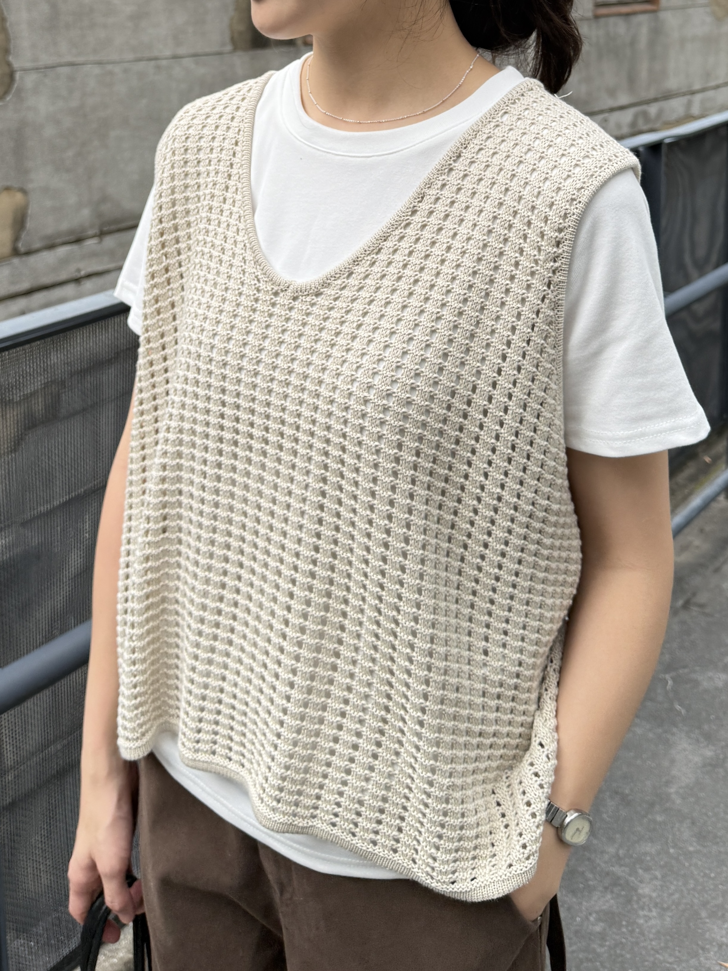 洞洞針織背心