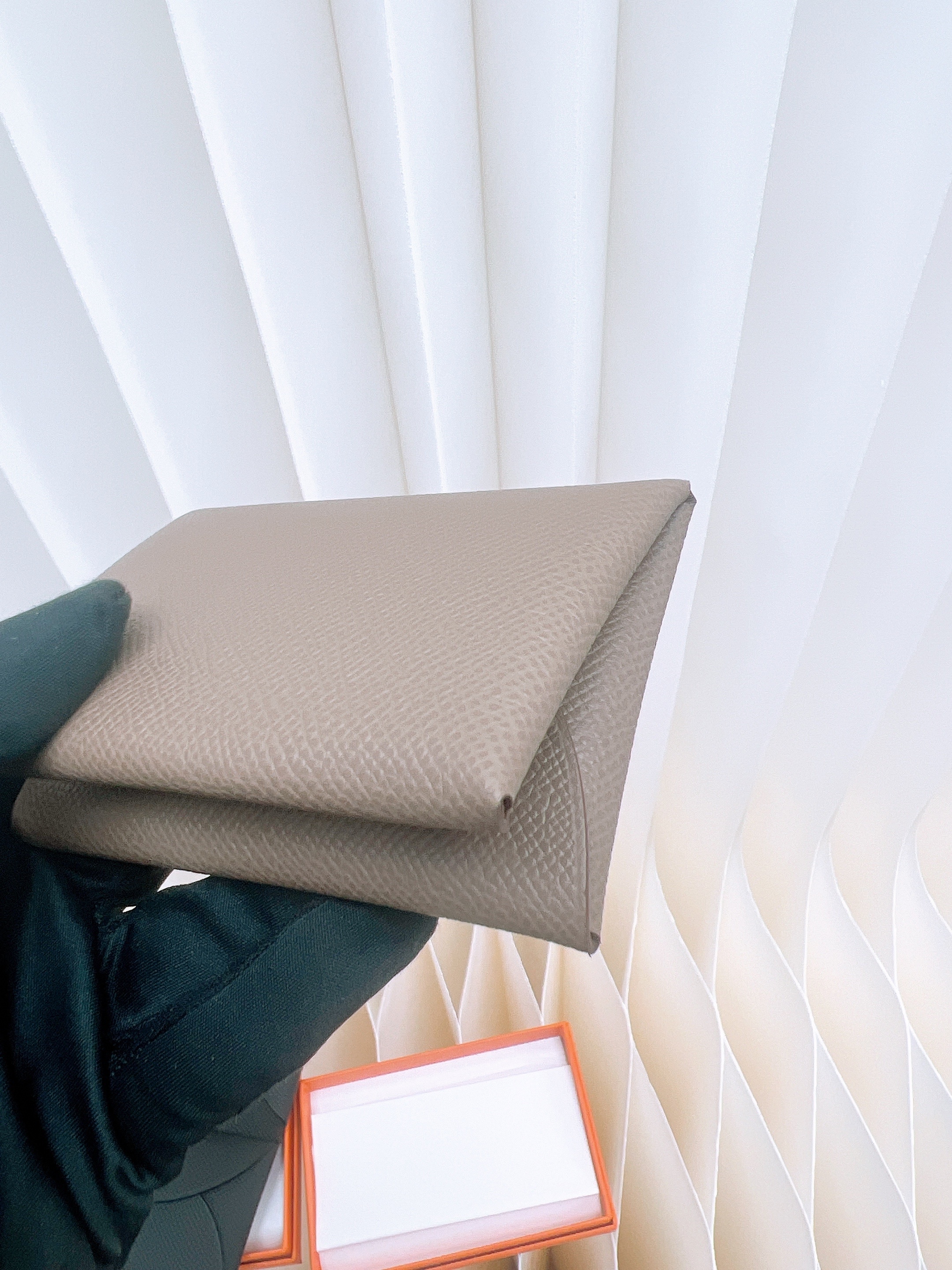 *Brand New* Hermes calvi duo card holder (etoupe/ stamp K)