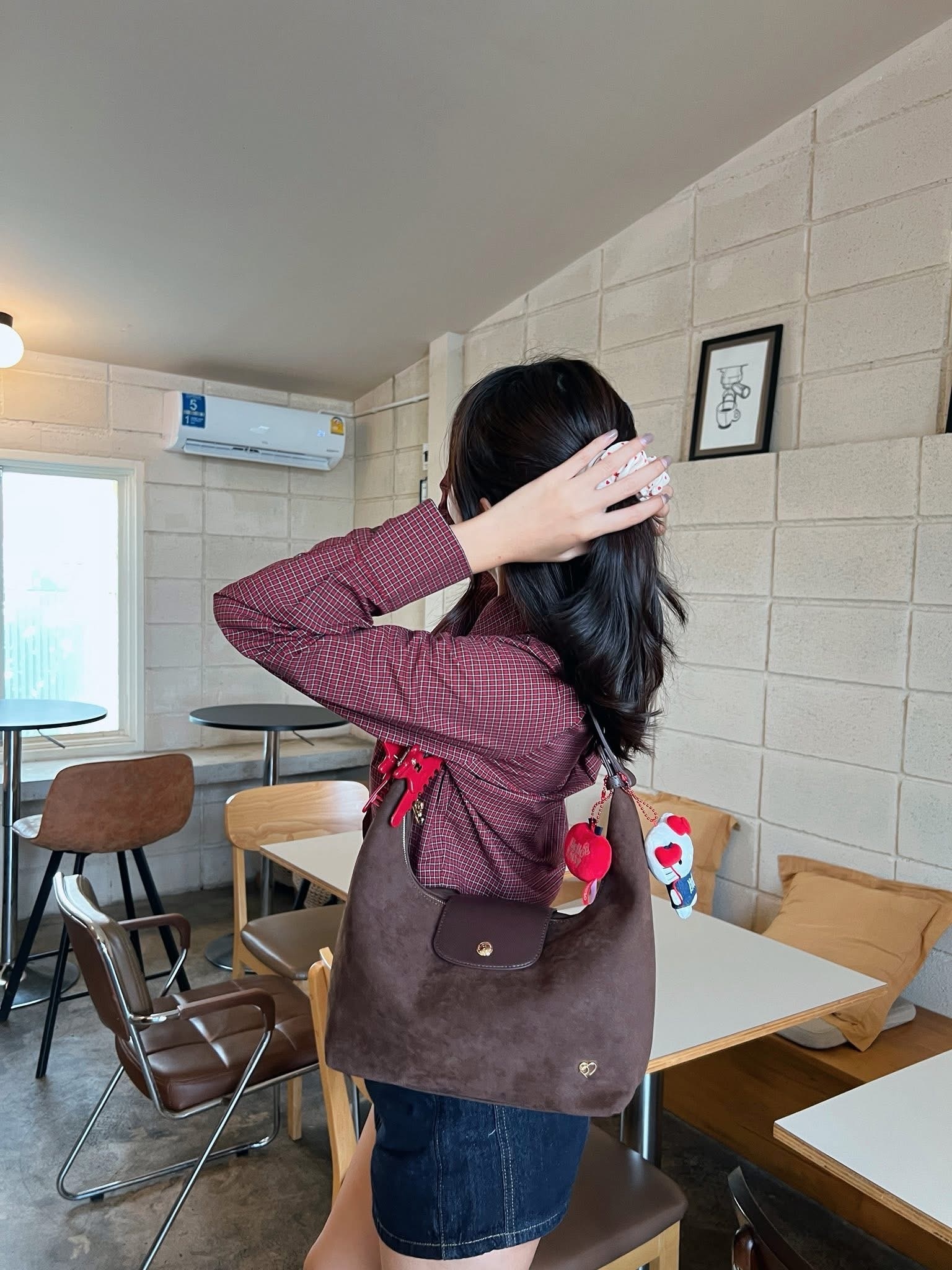 現貨🇹🇭PonyPony啡色麂皮袋（Large）