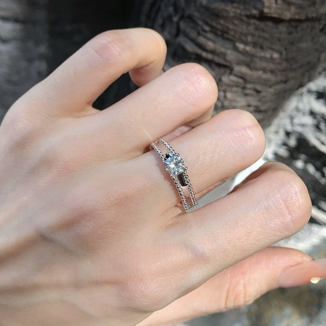 18k va”perlee單水鑽米珠邊高奢定製戒