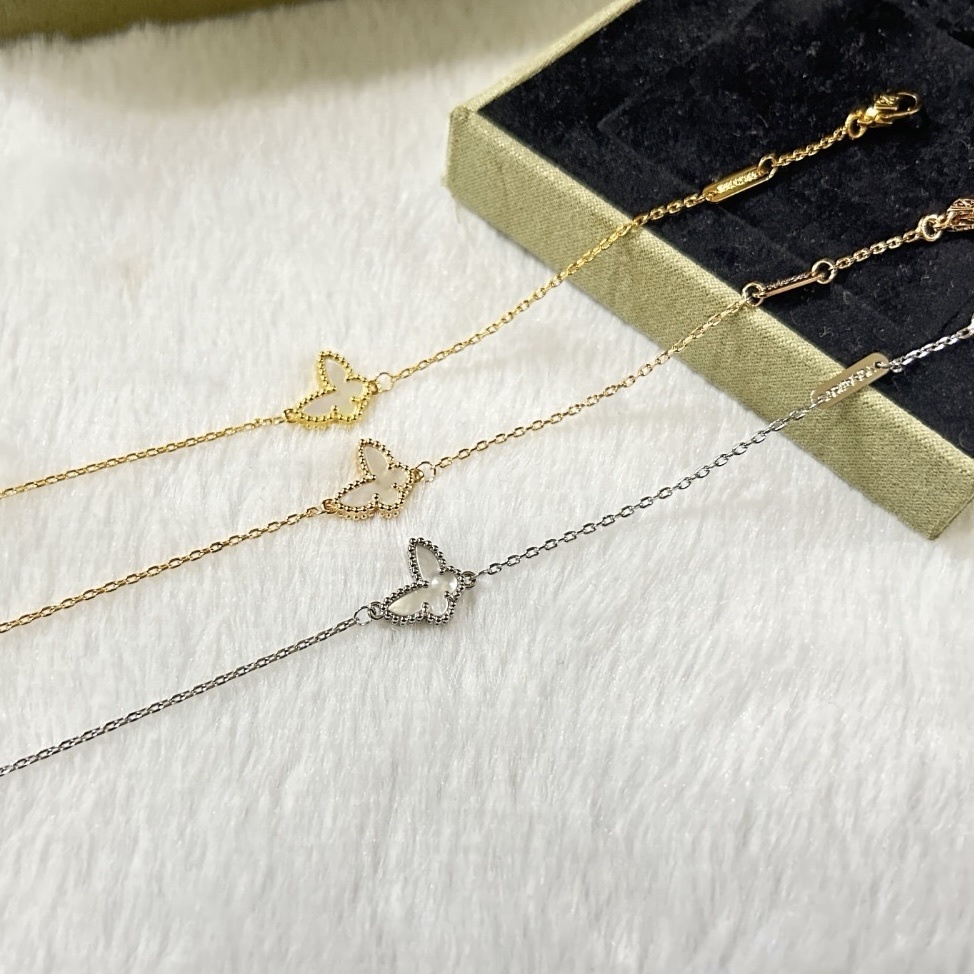 18k”va mini母貝小蝴蝶高奢定製手鍊