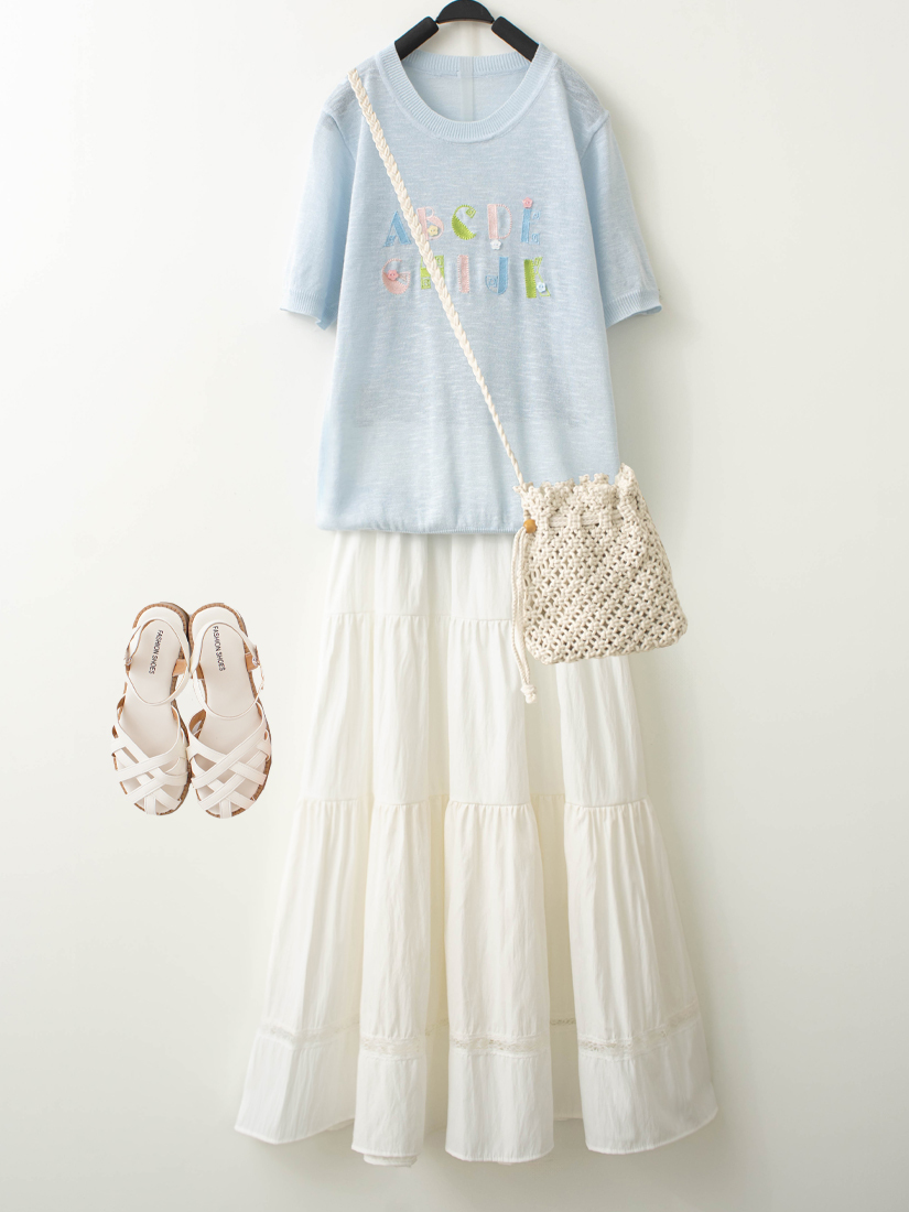 微透膚繡花針織上衣蕾絲織帶蛋糕長裙組合