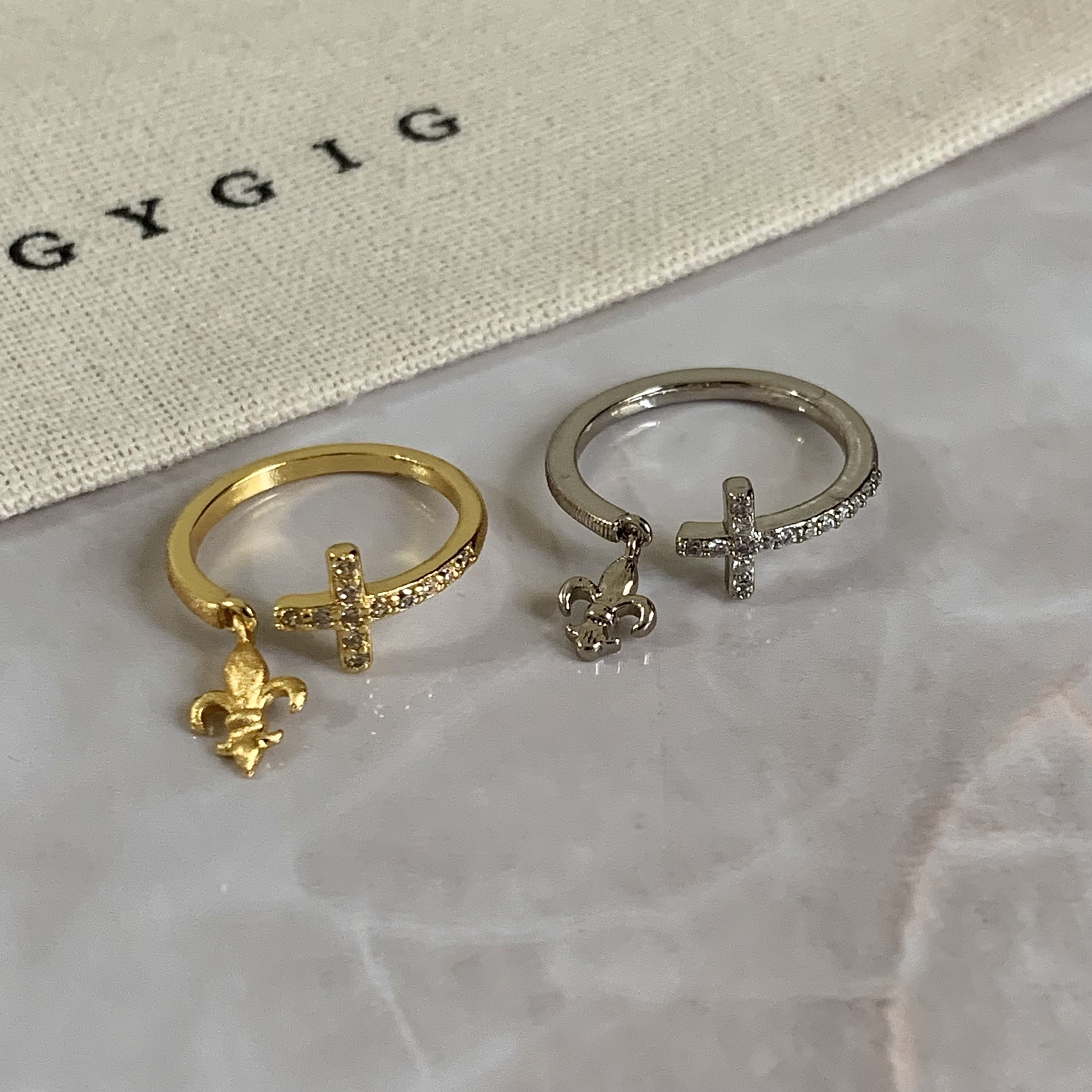 Gy”鳶尾花十字氛圍小墜”開口戒