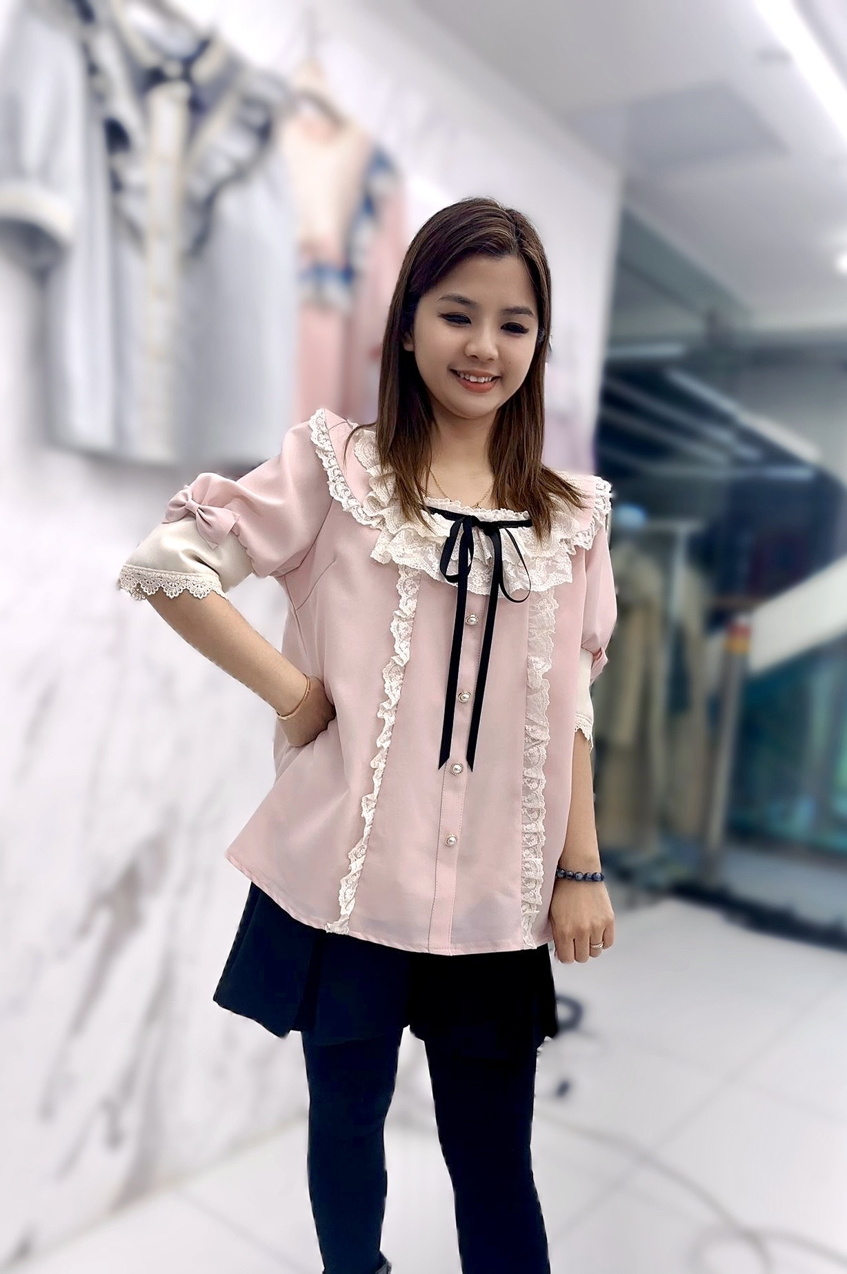 P02 胸42 長26 $439 (一口價)