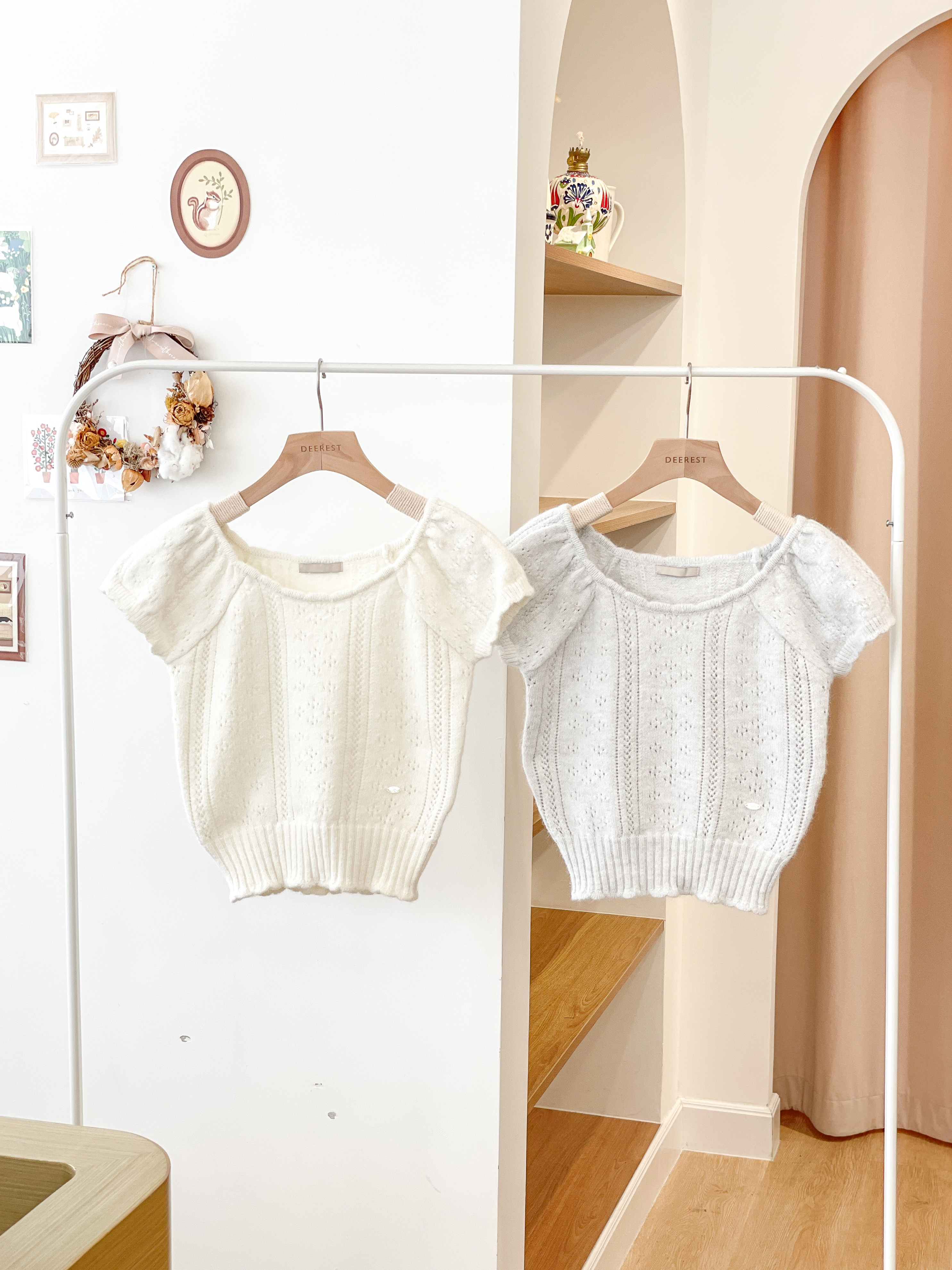 T1481 Peony Braided Round Crop Top