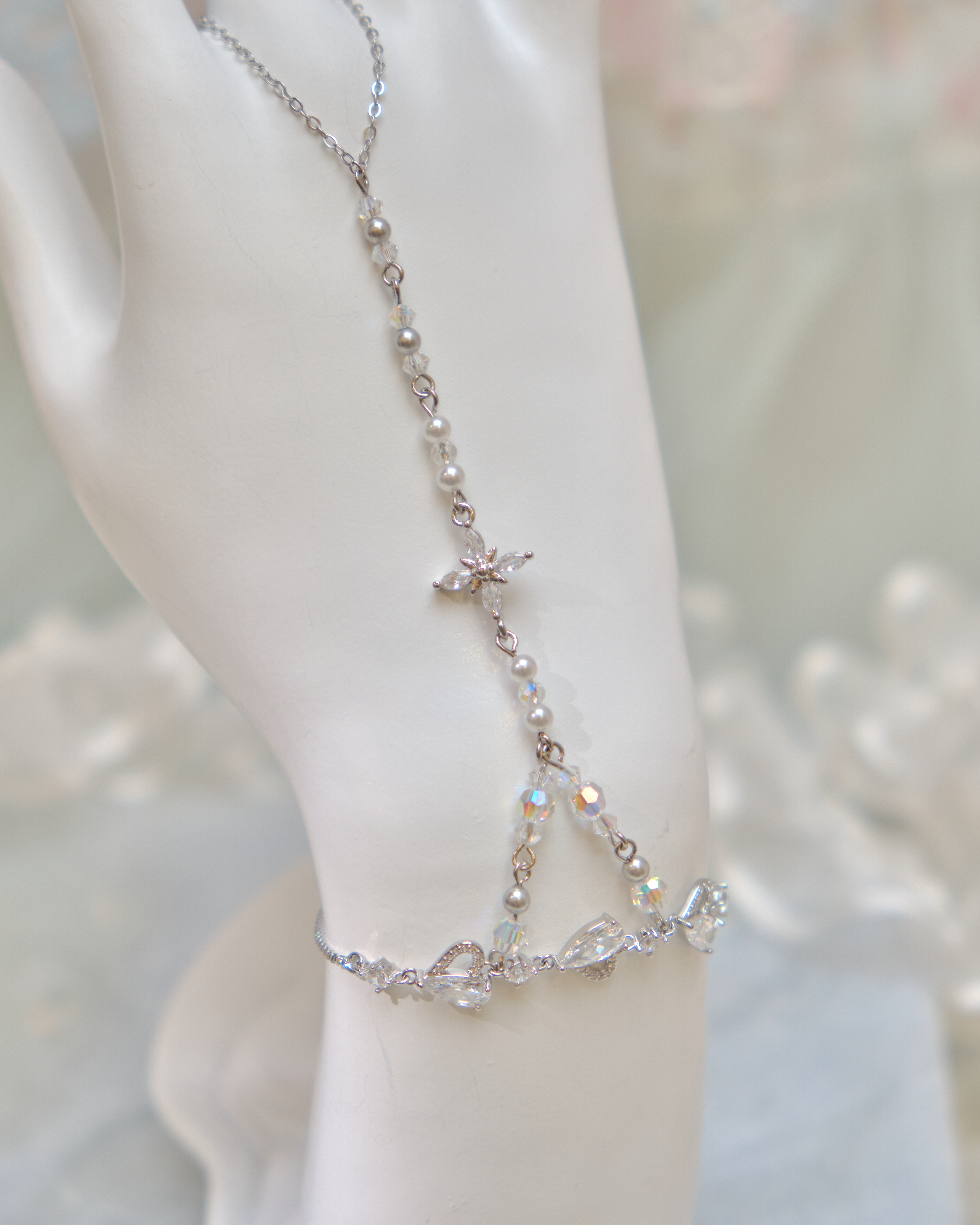 13471 Enchanted Branch Heart S925 Slave Bracelet