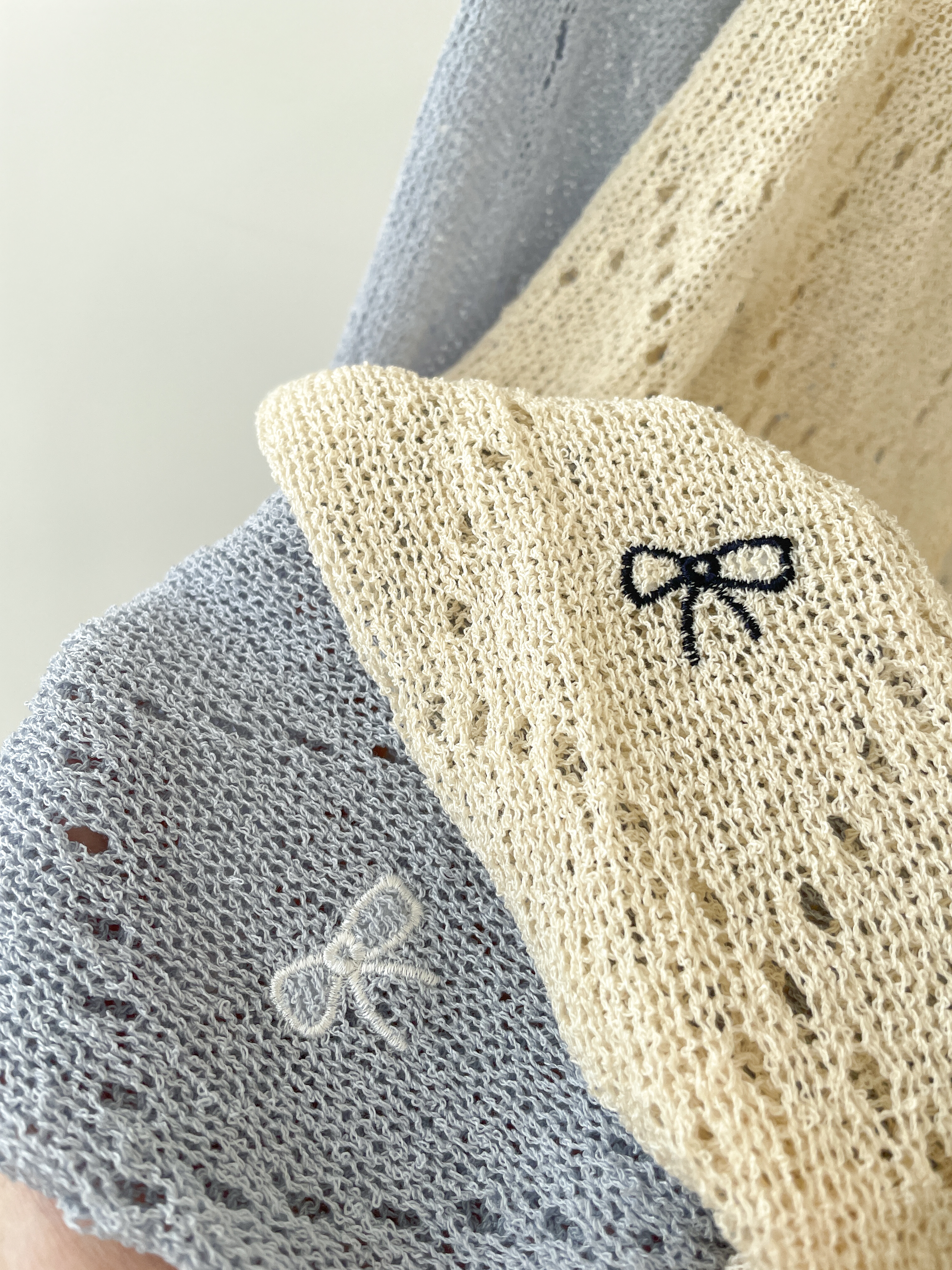 JK286 Embroidered Ribbon Front Cover-Up