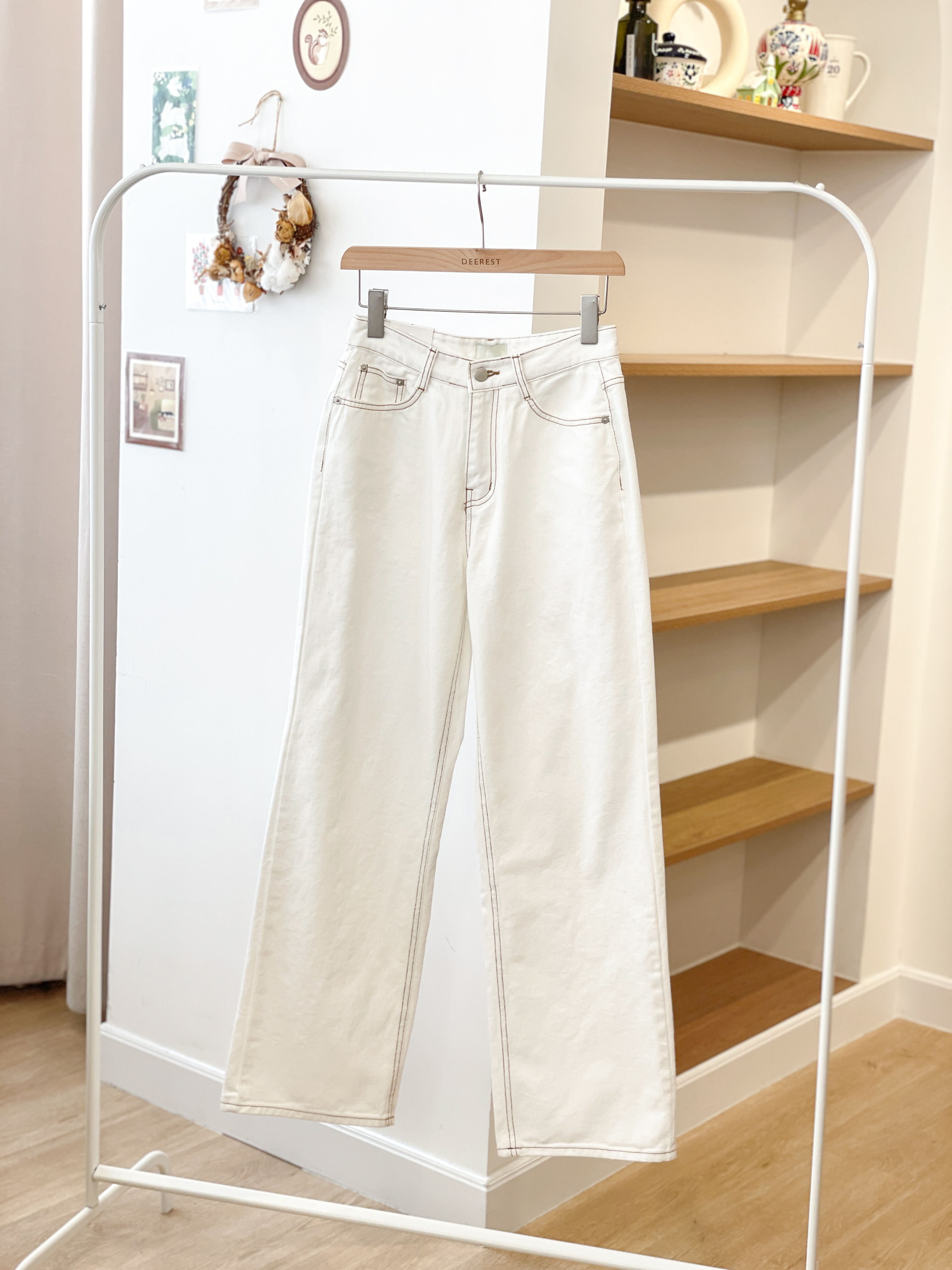 JEAN205 Coast Ivory Wide Pants