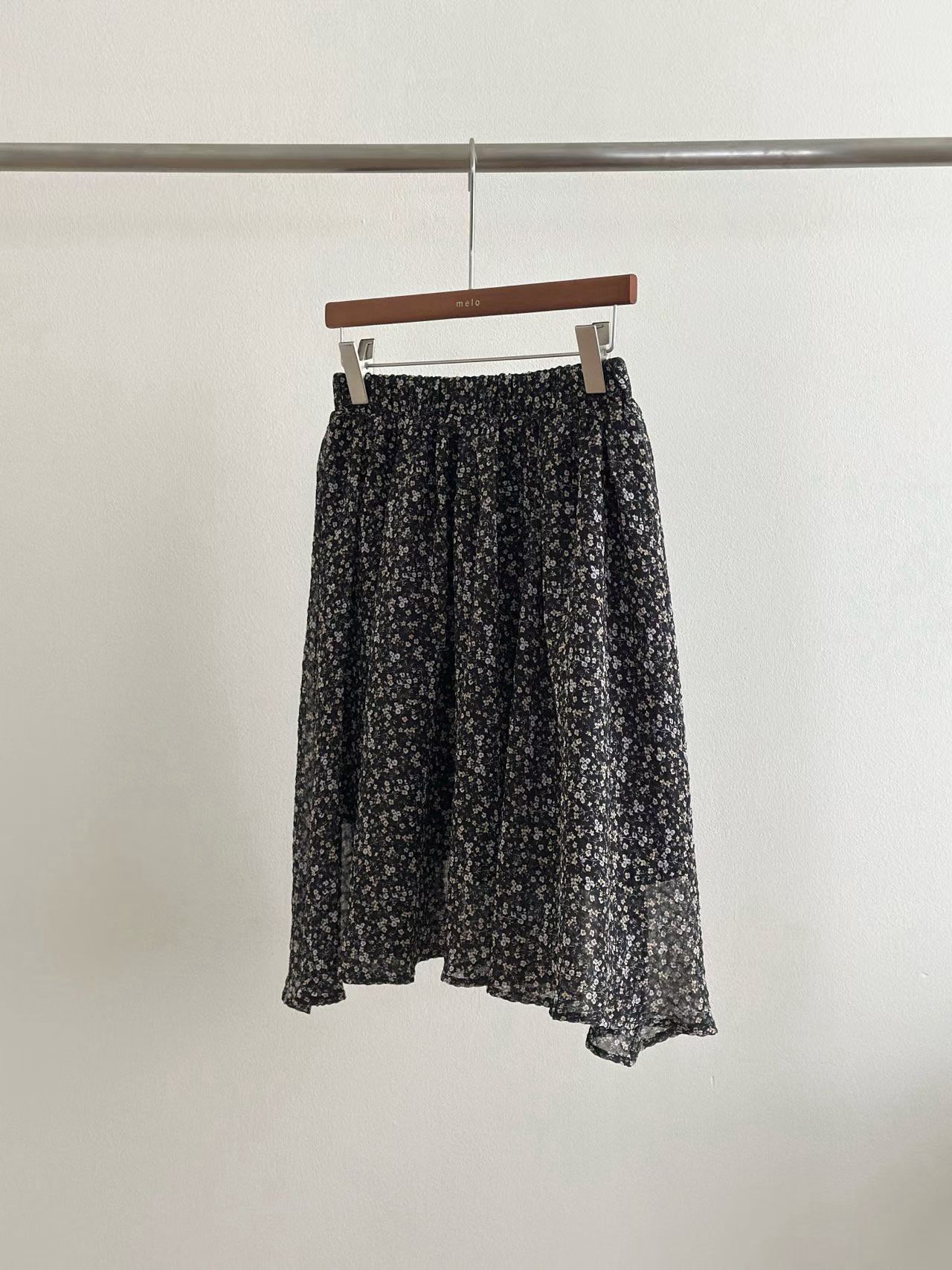 ML6007 不規則碎花裙