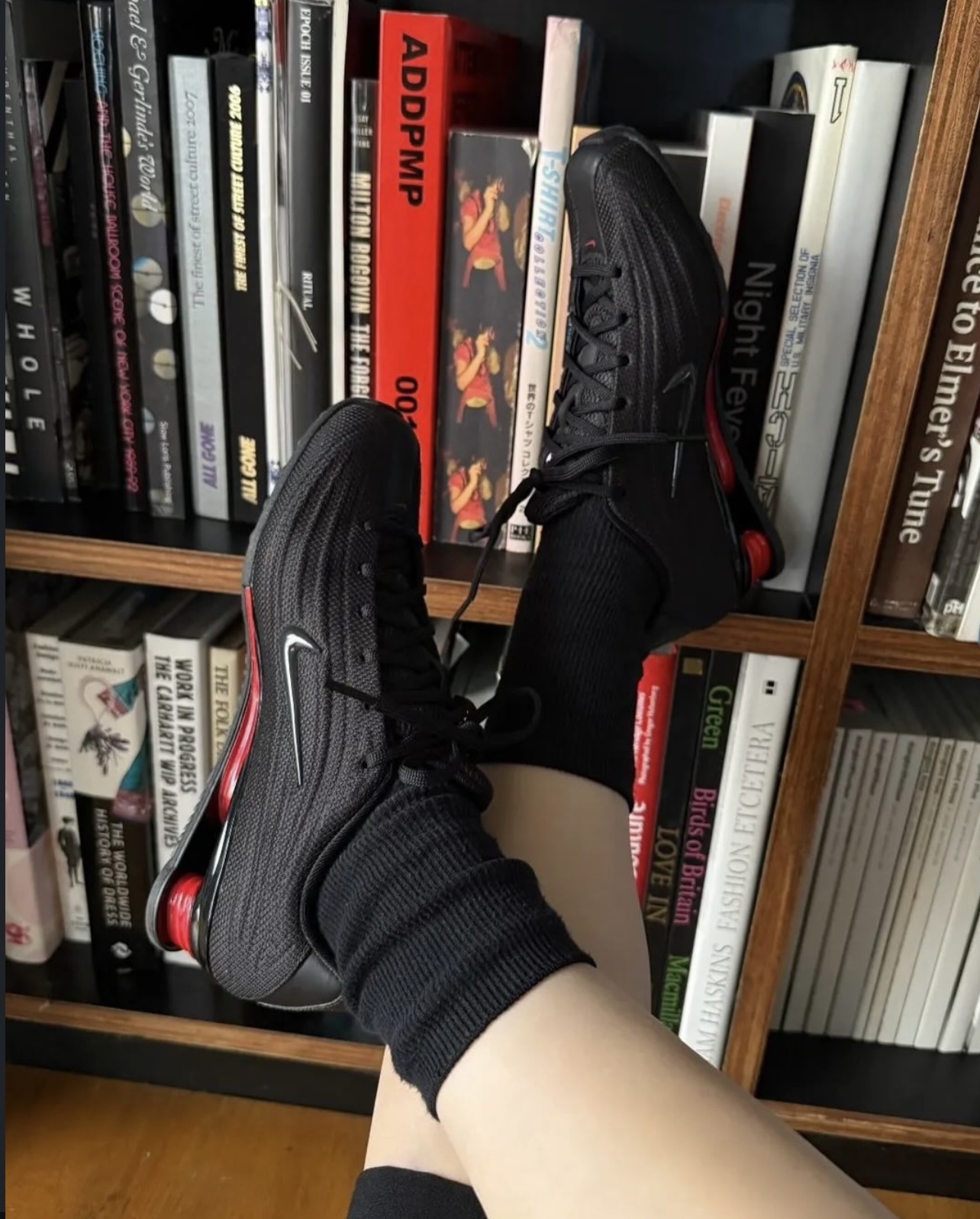 代購-NIKE SHOX Z 黑紅 薄底 彈簧鞋 氣墊 Karina同款 女鞋 HQ7540-002