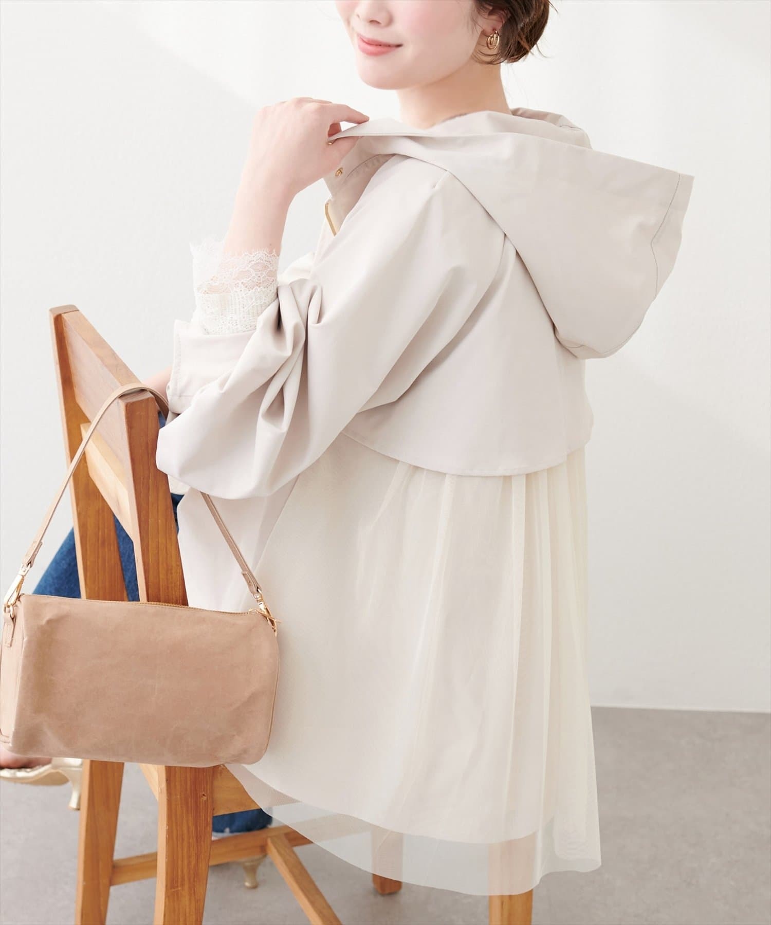 [預購]natural couture 後背薄紗荷葉下襬連帽外套