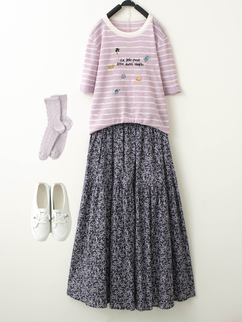 條紋微透膚針織上衣碎花細褶棉質長裙組合