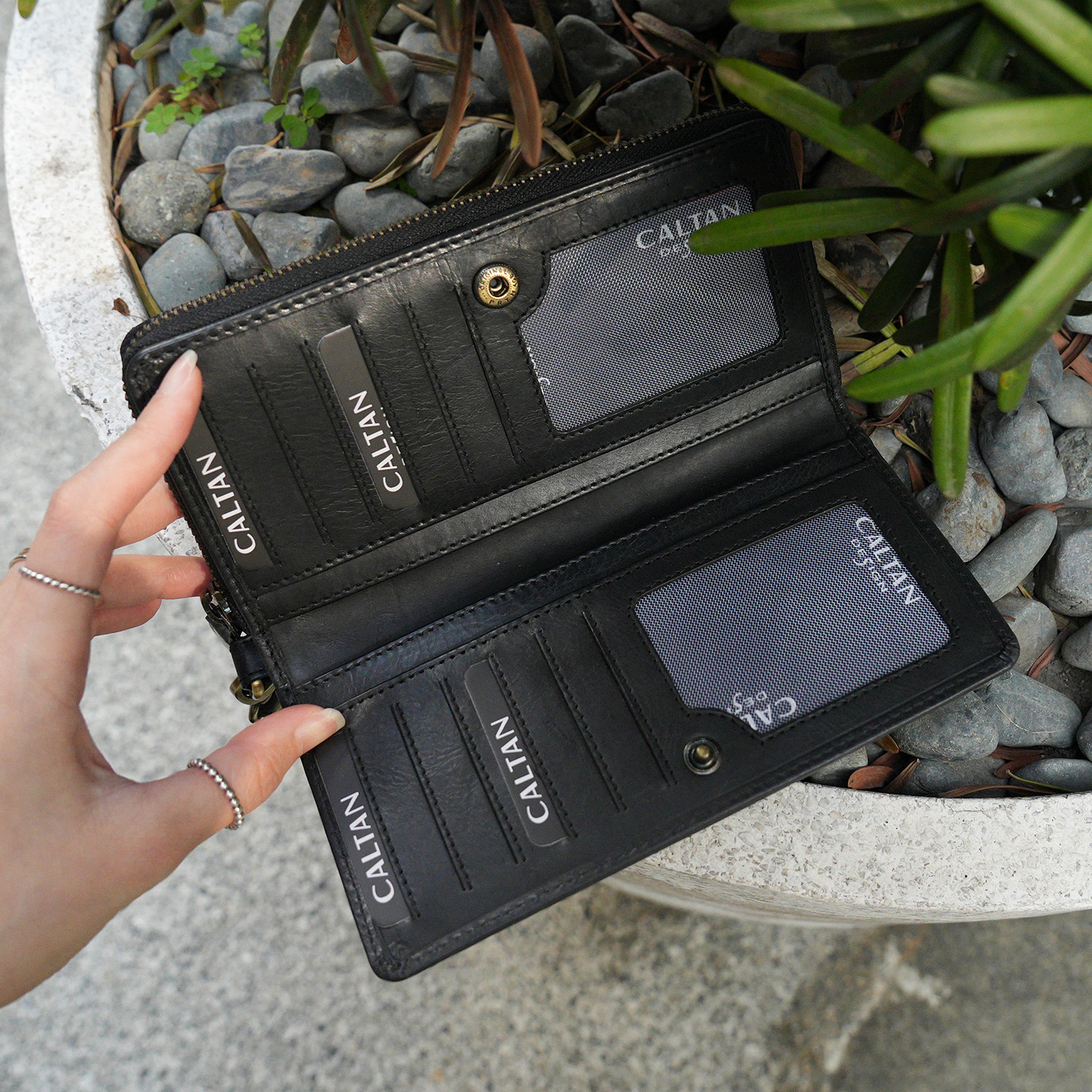 『新品上市』老爺有喜 多卡位手拿包大容量真皮長夾(072467bk)