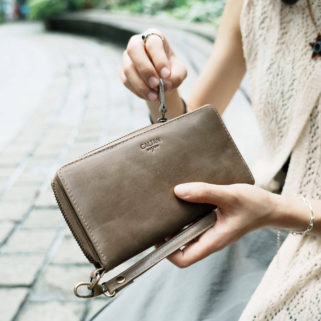 『新品上市』老爺有喜 多卡位手拿包大容量真皮長夾(072467cl)