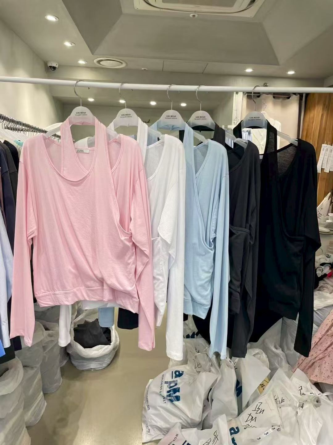 LR6007 兩件寬領背心罩衫