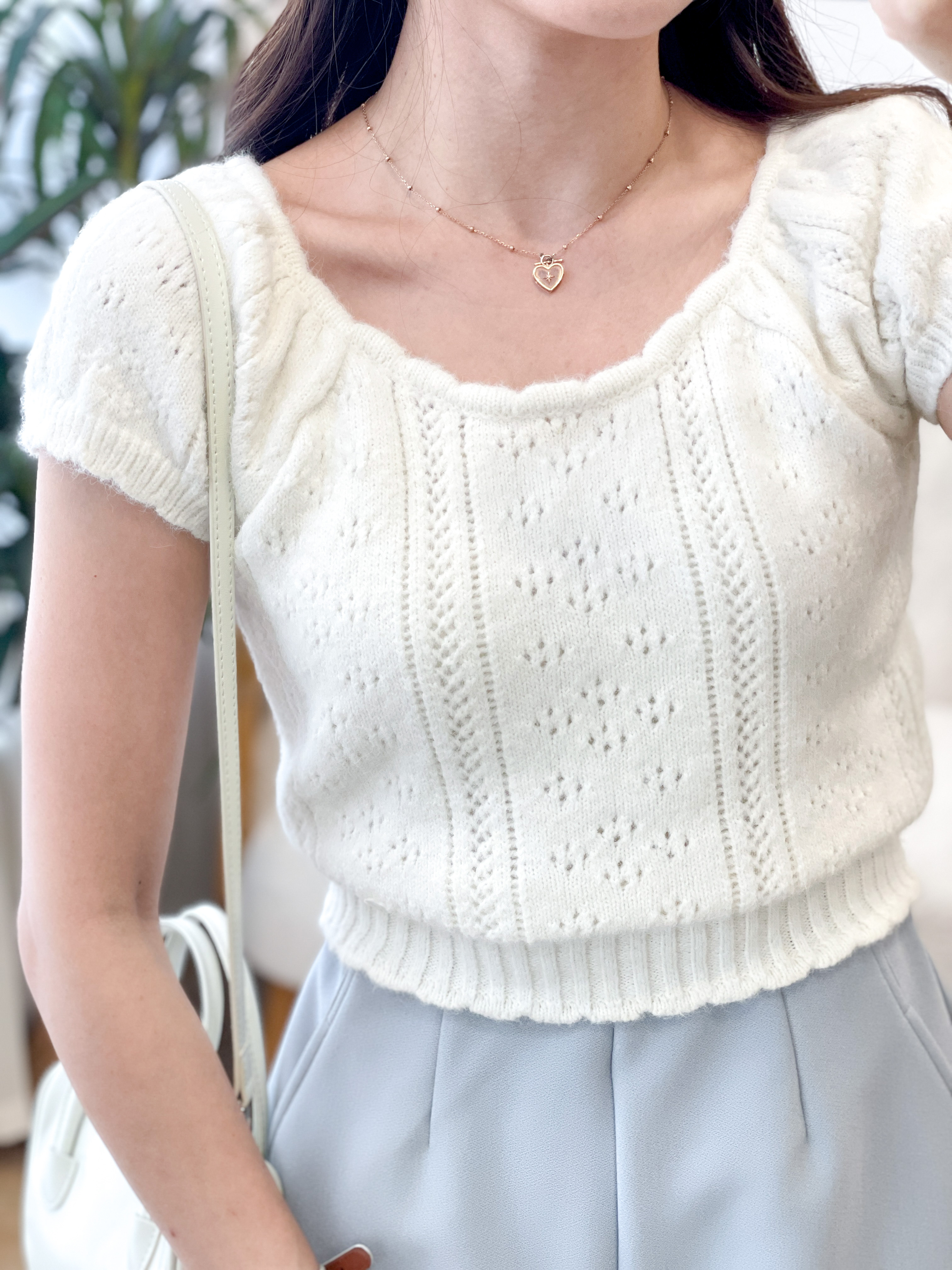 T1481 Peony Braided Round Crop Top