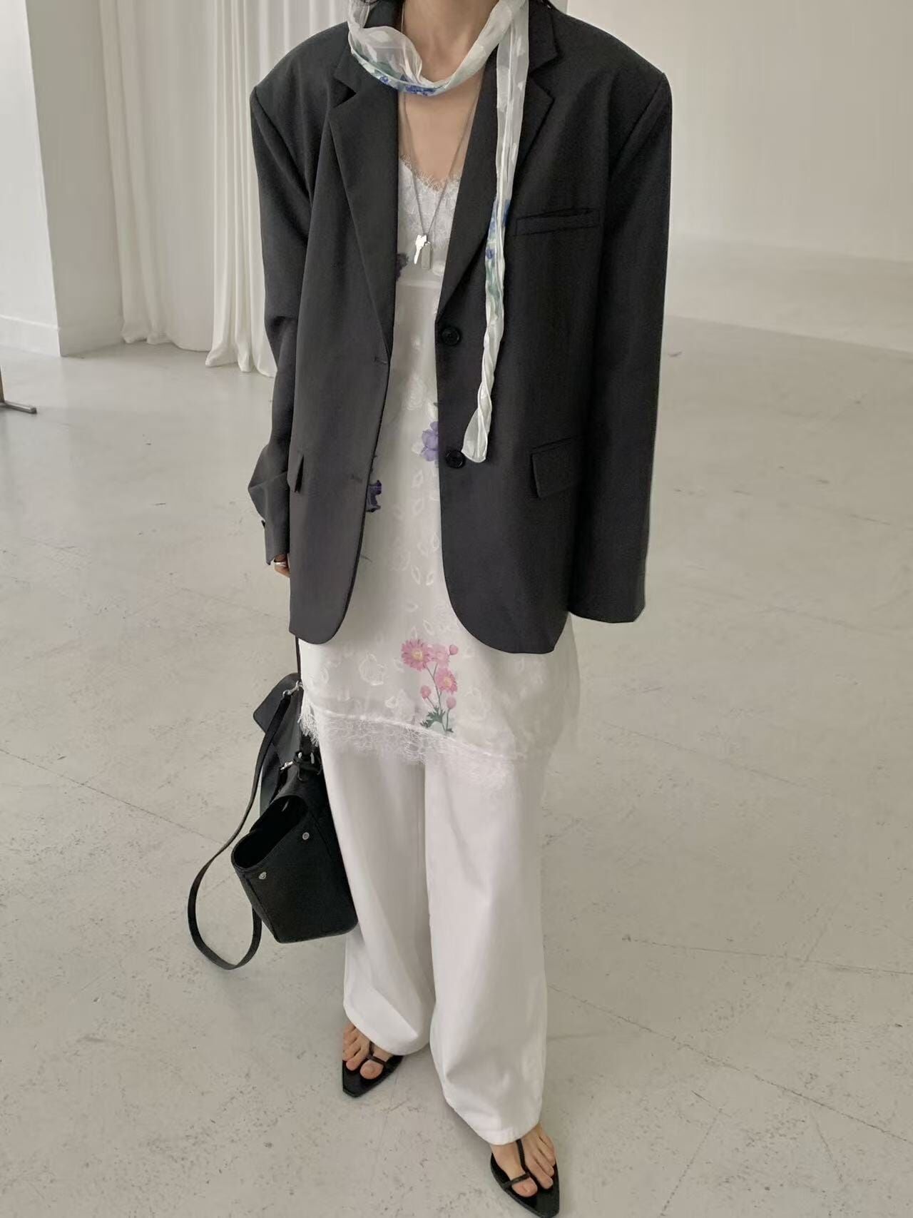 LR6010 寬鬆落肩西裝外套附腰帶