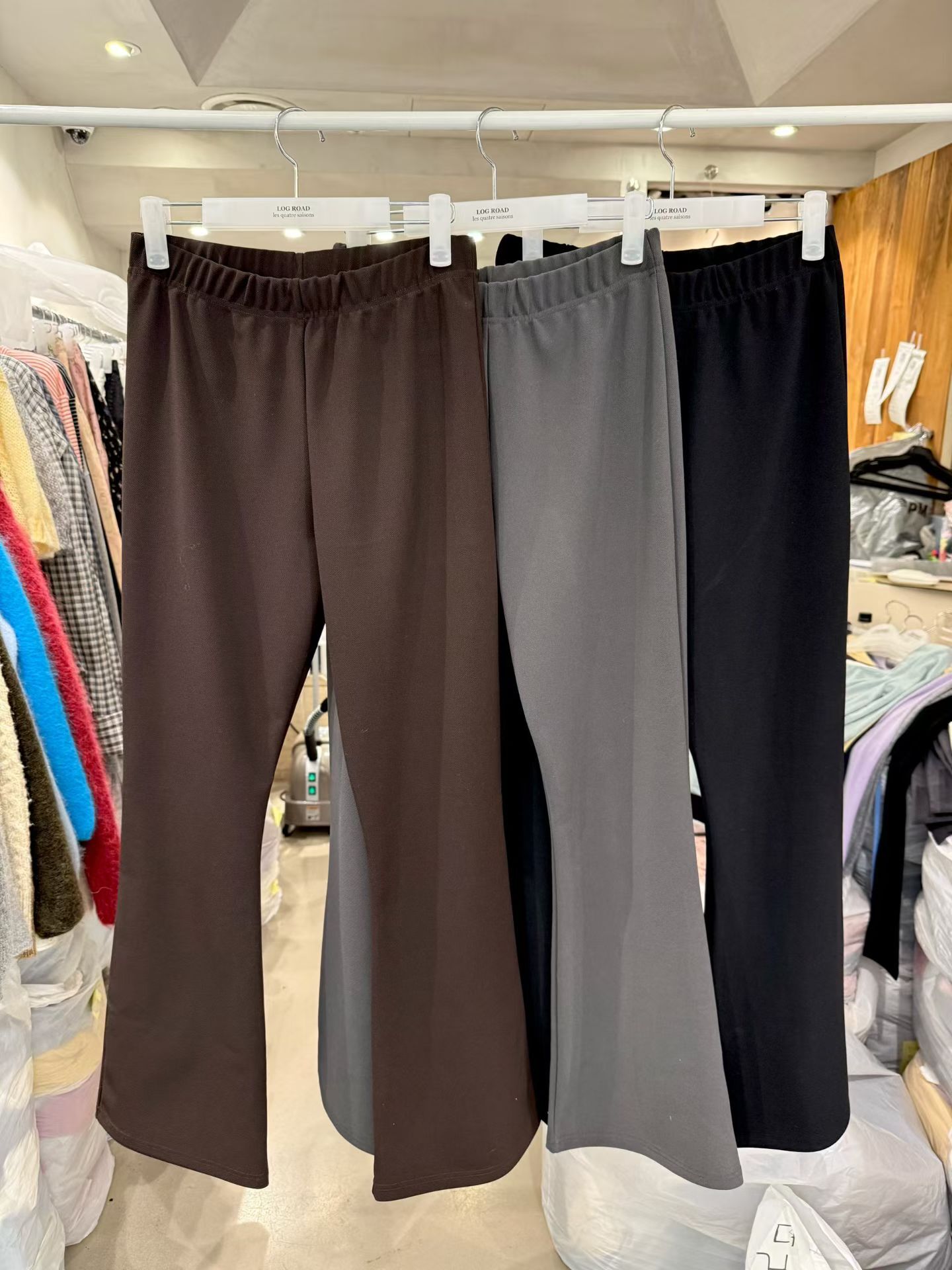 LR6028 顯瘦彈力喇叭褲