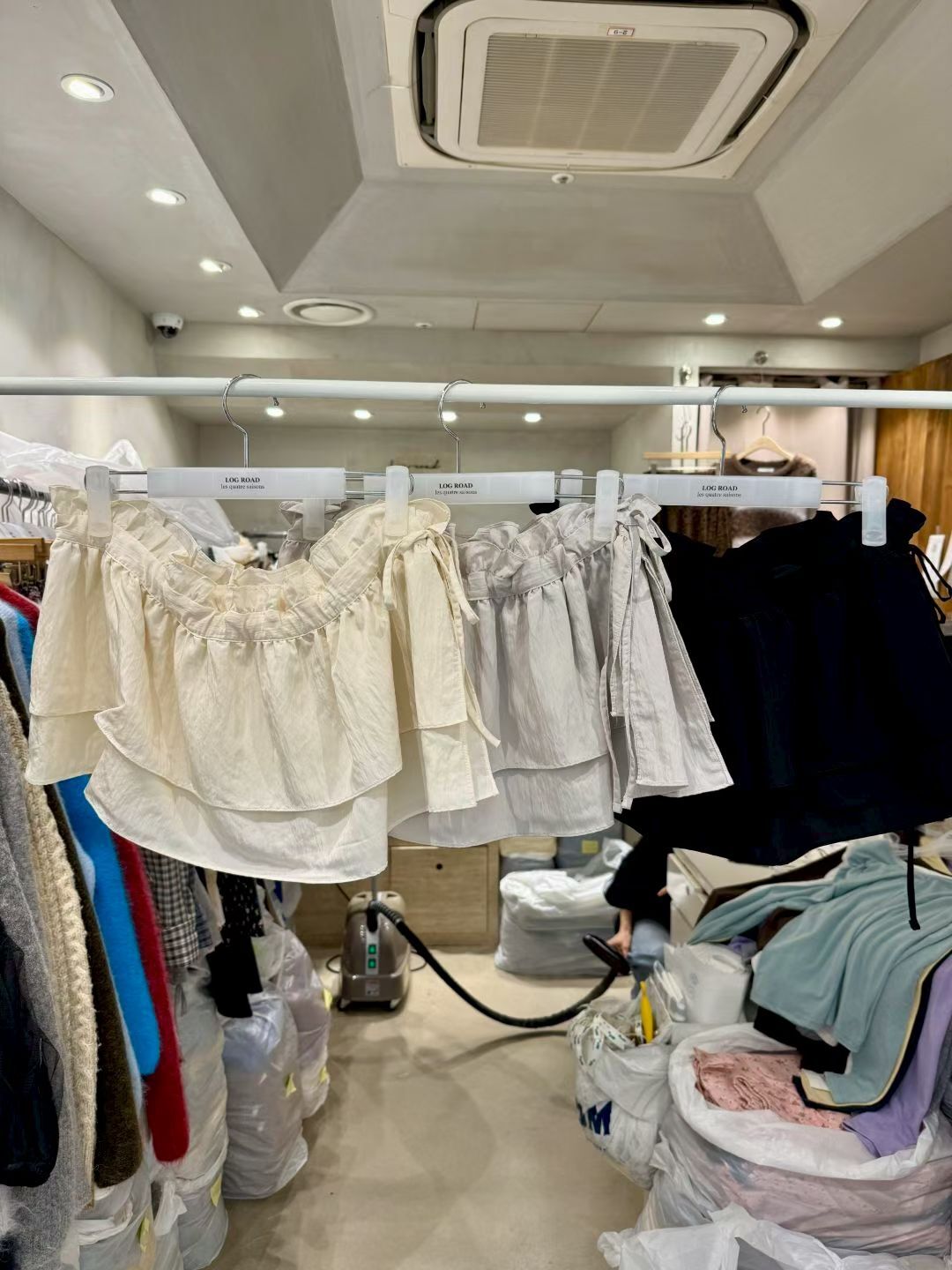 LR6035 荷葉邊綁帶迷你裙