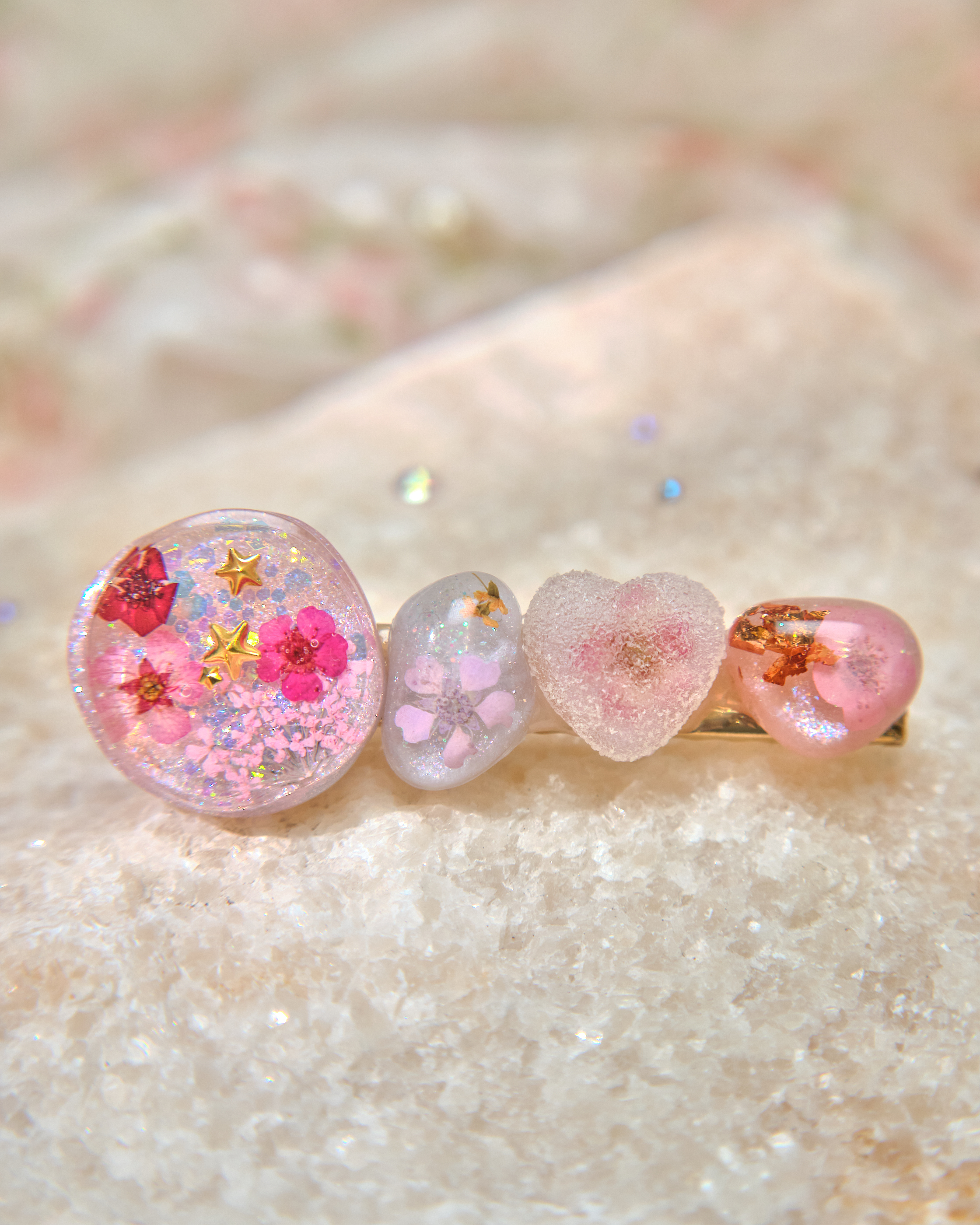 13399 Glittery Eternal Petal Epoxy Resin Hair Clip