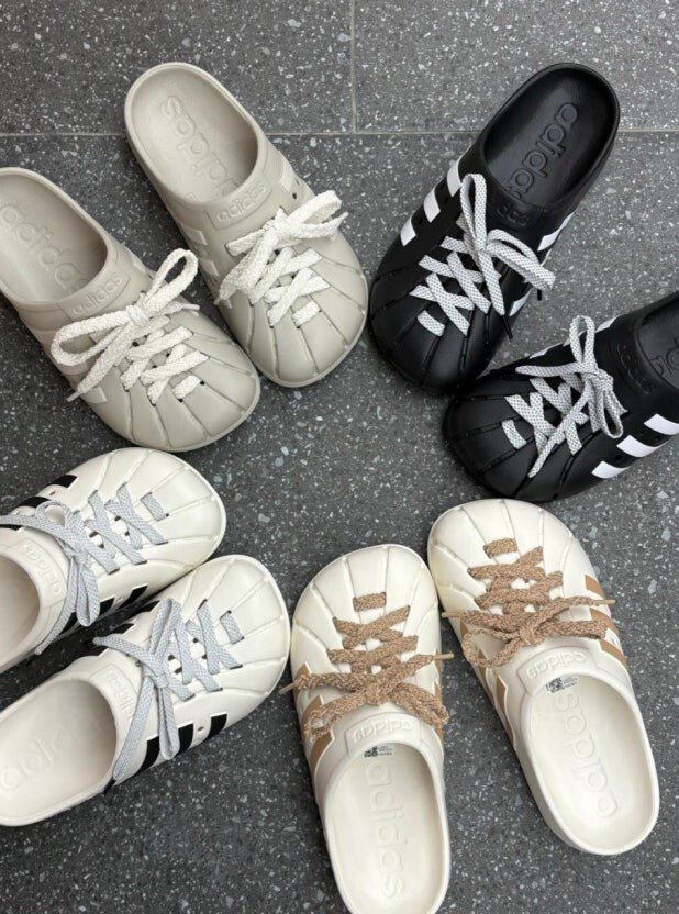 【Luxury】 ADIDAS ADILETTE CLOG 洞洞鞋帶拖鞋 夏季 國外代購 男女 涼拖鞋 洞洞鞋 防水 休閒 懶人鞋 游泳 黑白