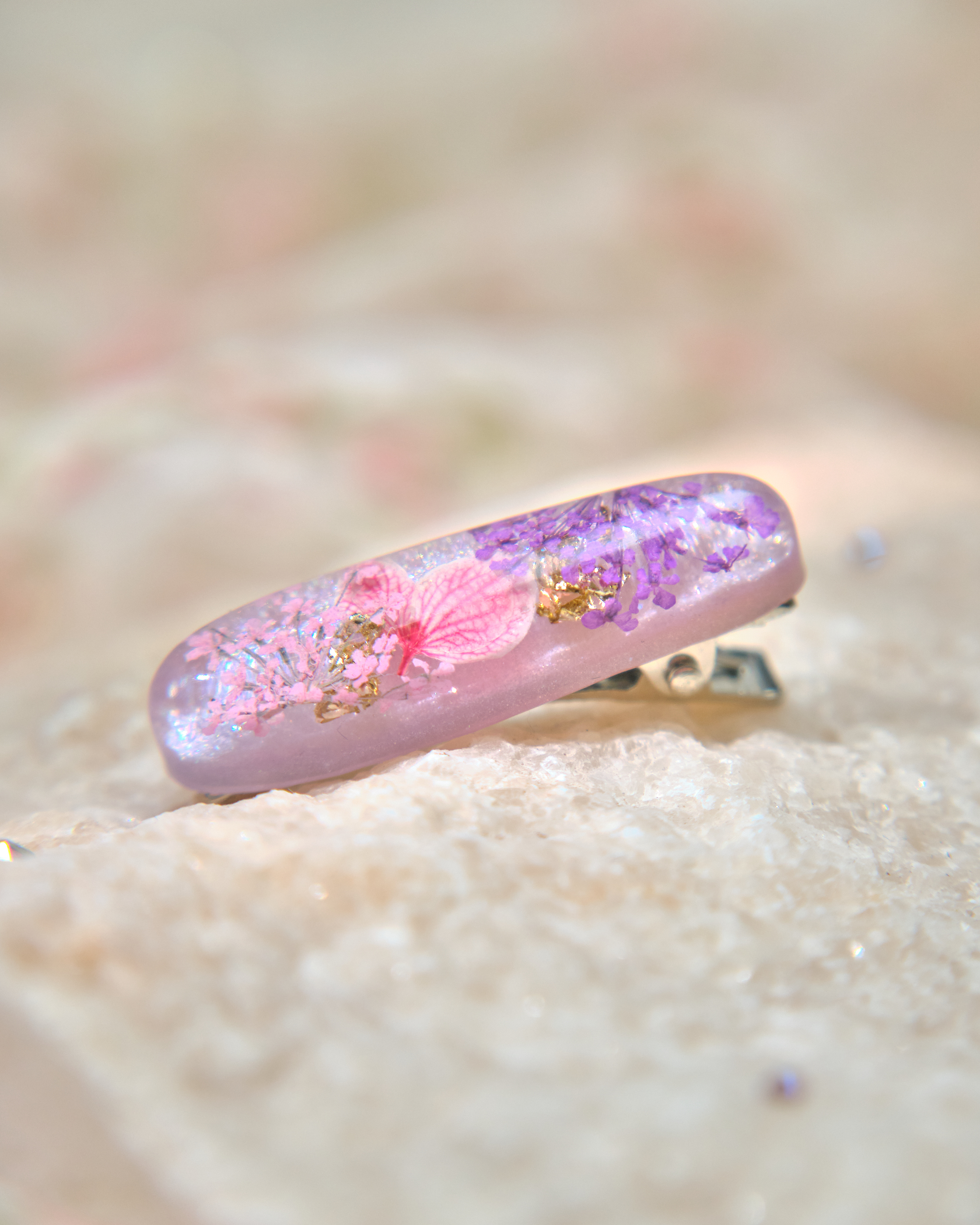 13380 Glittery Eternal Petal Epoxy Resin Hair Clip