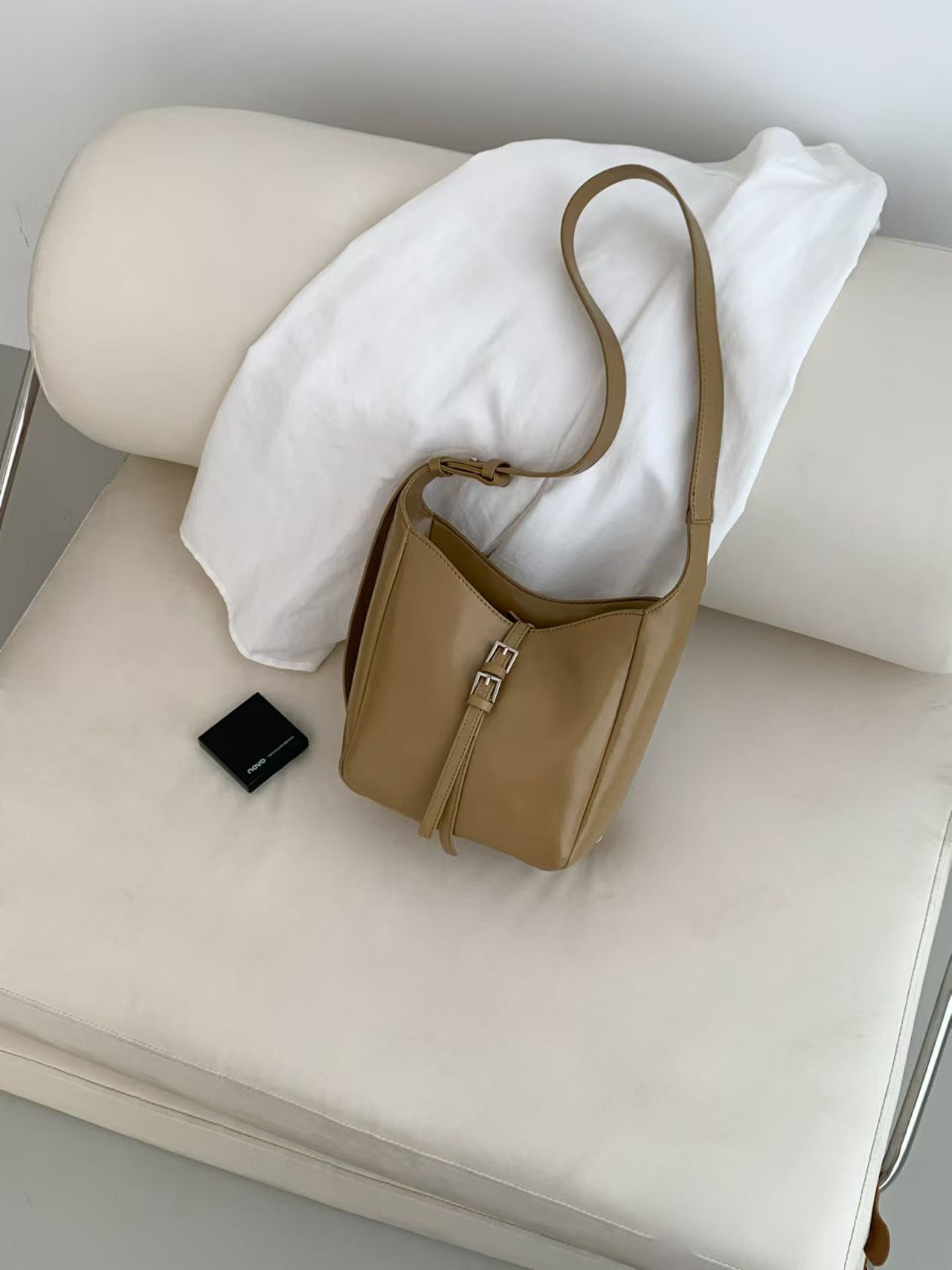 🤎 簡約雙扣單肩手袋 🤎