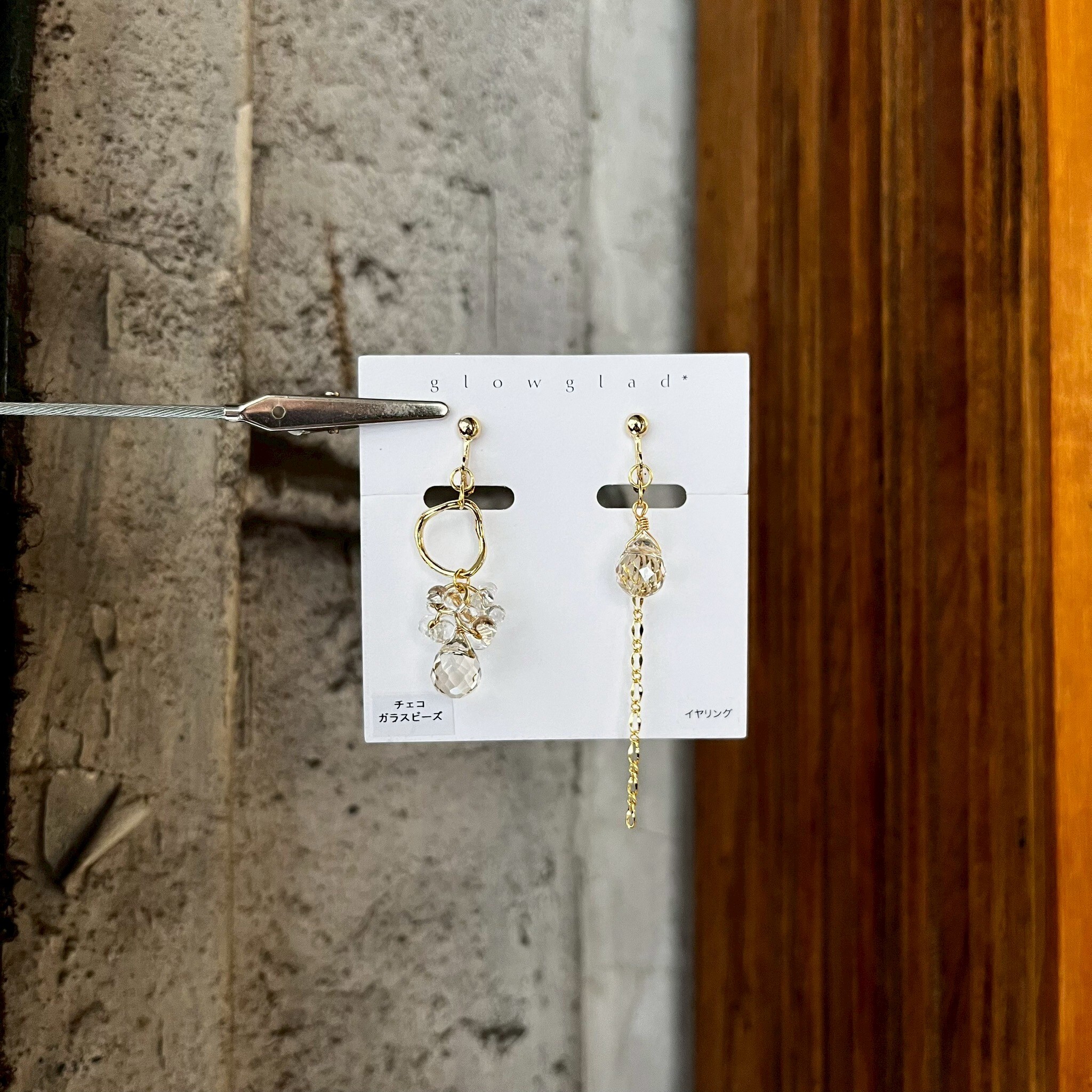 [glowglad] 水滴玻璃不對稱耳環 | 耳夾 | NO.121