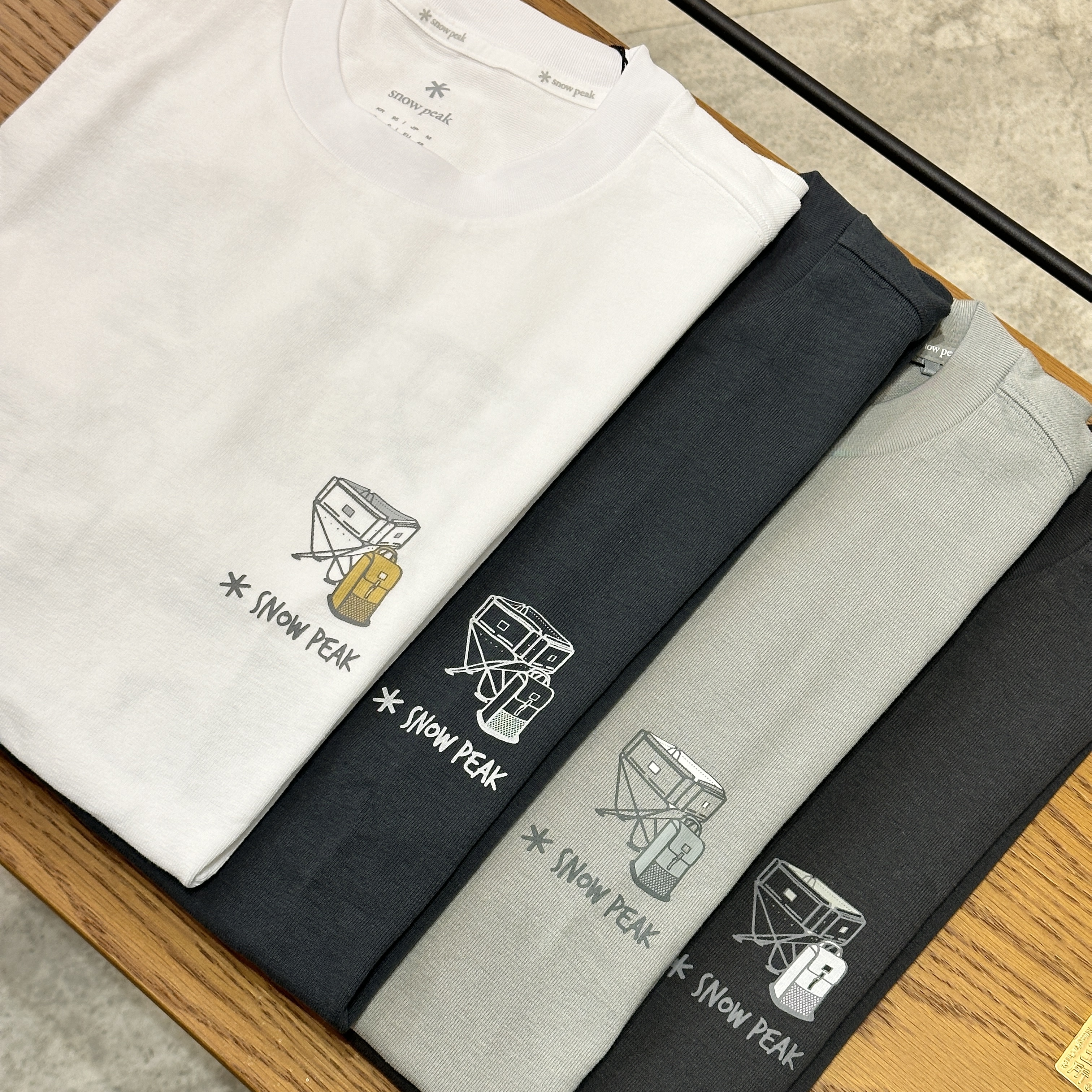 【現貨】snow peak Sorona Gear Short Sleeve T-shirt 速乾材質 露營裝備圖案 短tee S26MUFTS06