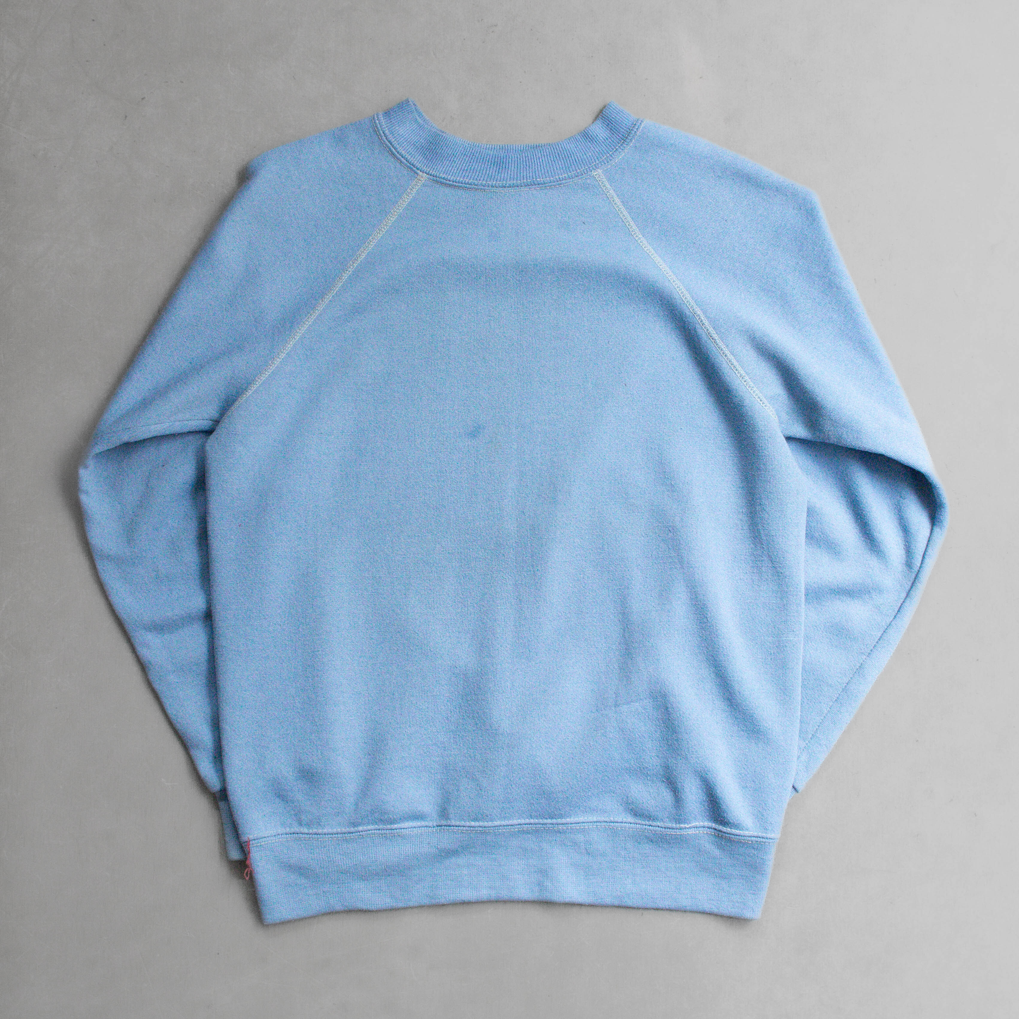 VINTAGE DISNEY SWEATSHIRT 美國製 迪士尼 米奇 淺藍 長袖 大學T 運動衫 M