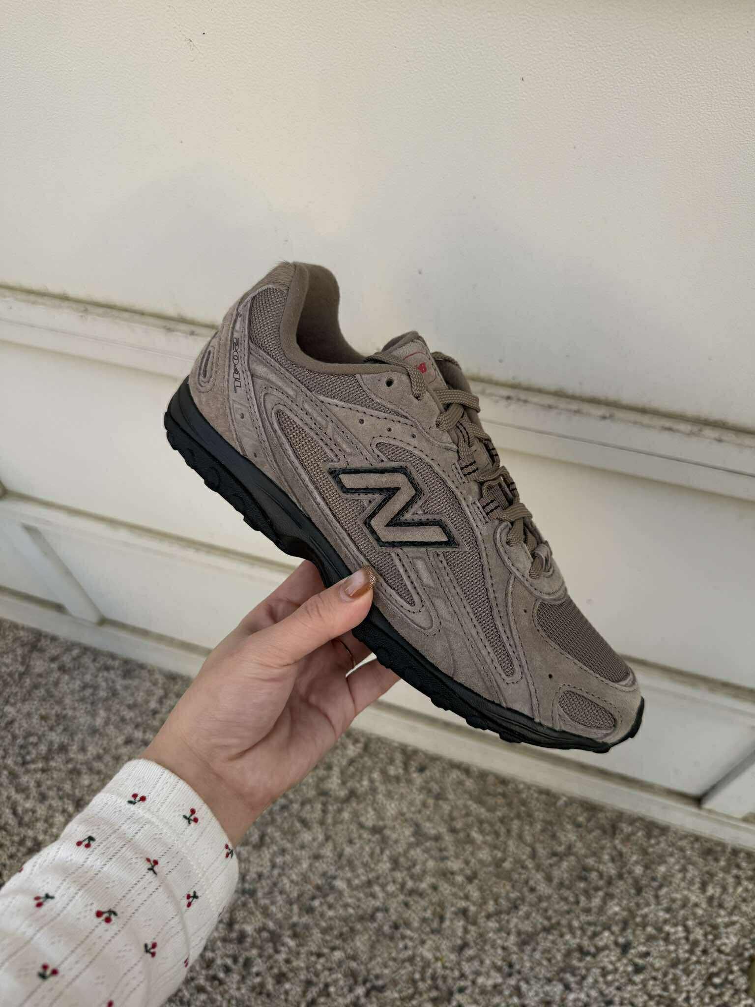 New Balance NB Lunar New Year 馬年限定 204L 附雙鞋帶 棕色 休閒鞋 U204L3K9