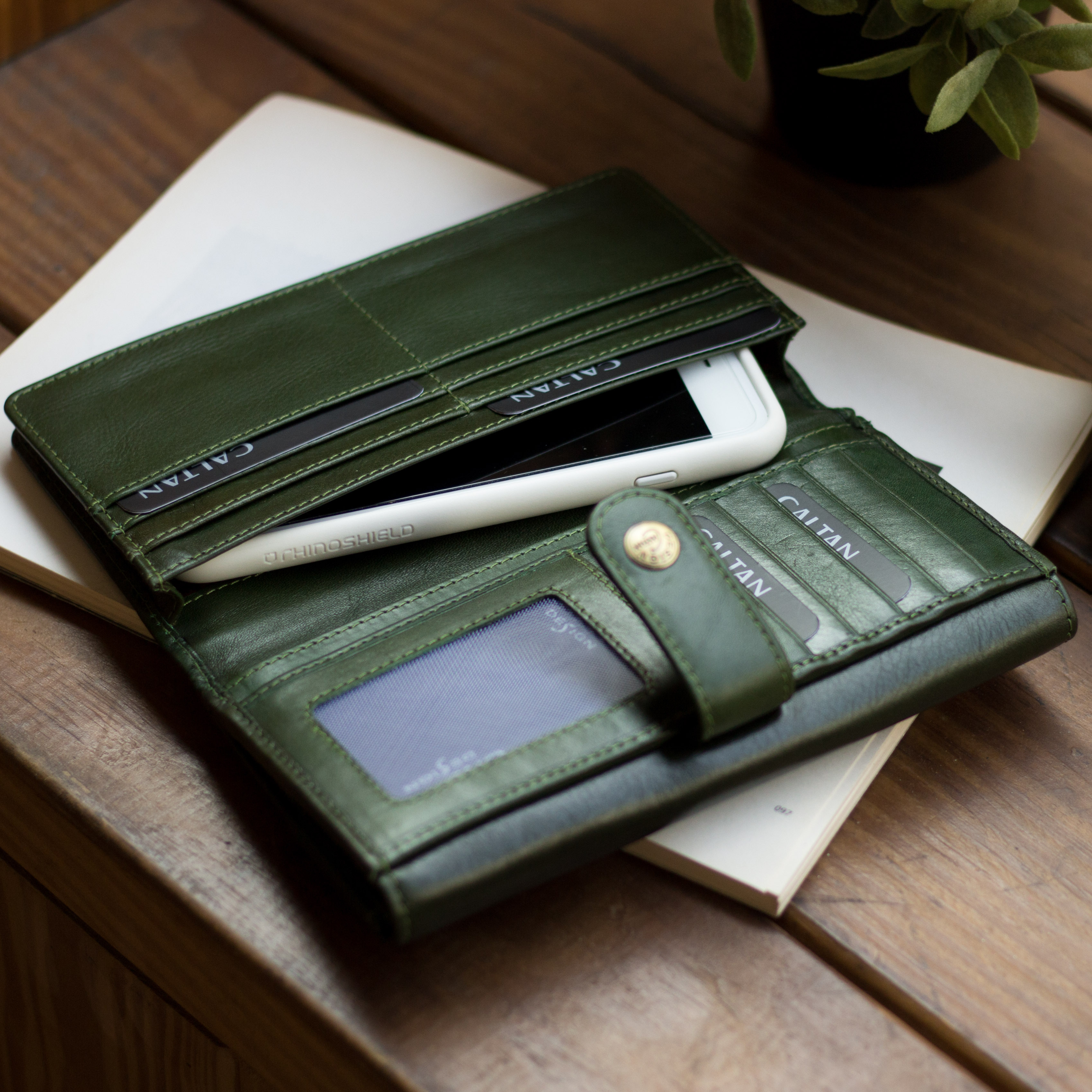 『新品上市』老爺有喜 大空間釦式長夾 (074355cd)