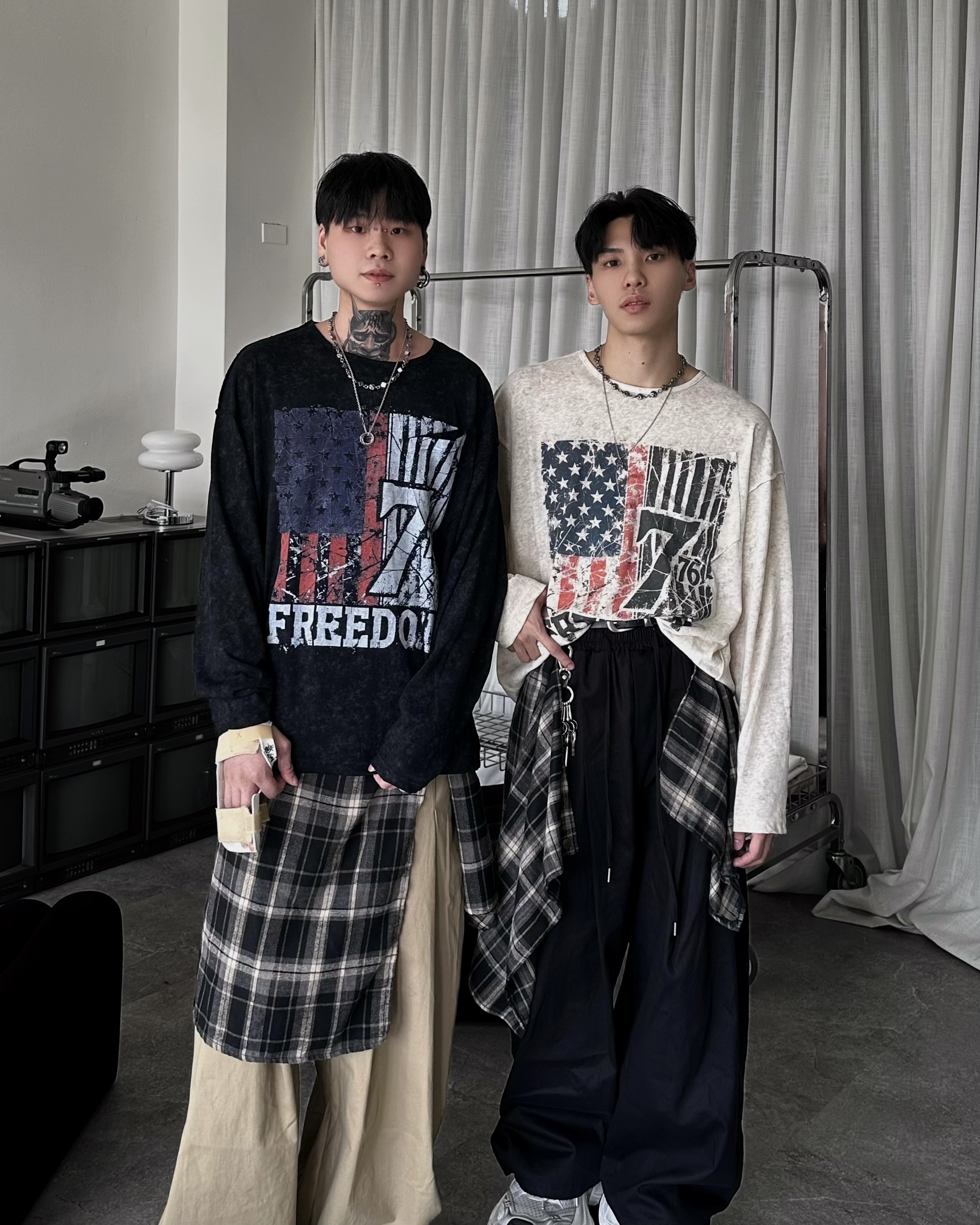 𝐇·𝐓·𝐒 韓國 FREEDOIM 美式斑駁 國旗 紋理 口袋 長袖 薄長袖