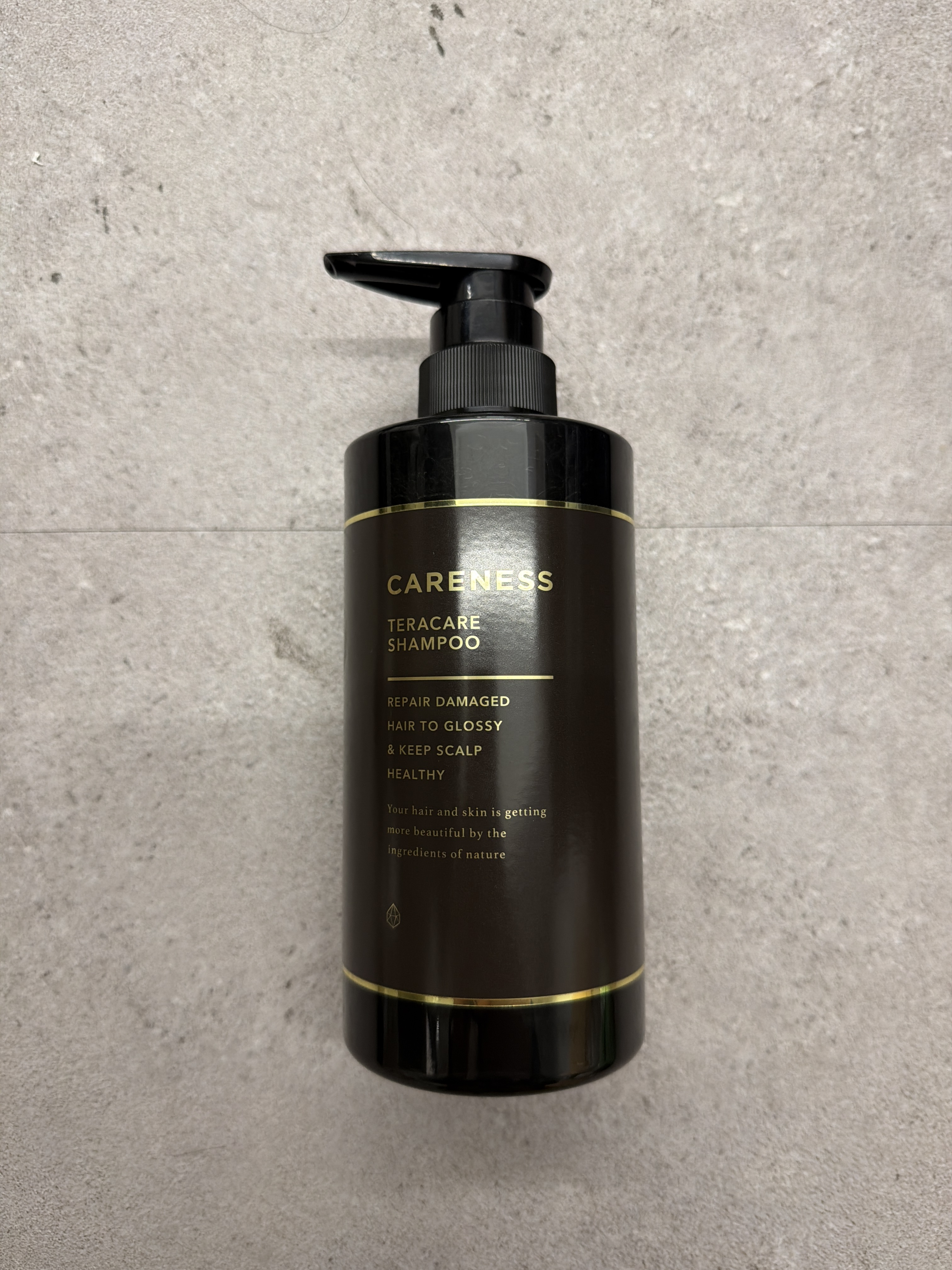 RJ62 CARENESS TERACARE SHAMPOO 太赫茲洗髮水 500ML (4589848700373)