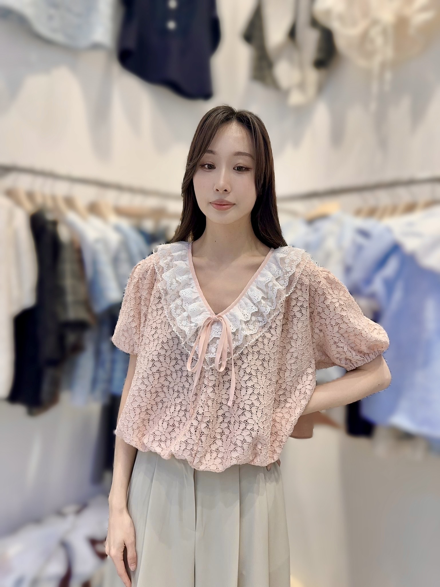 AE18 胸44 長21 $379[一口價]